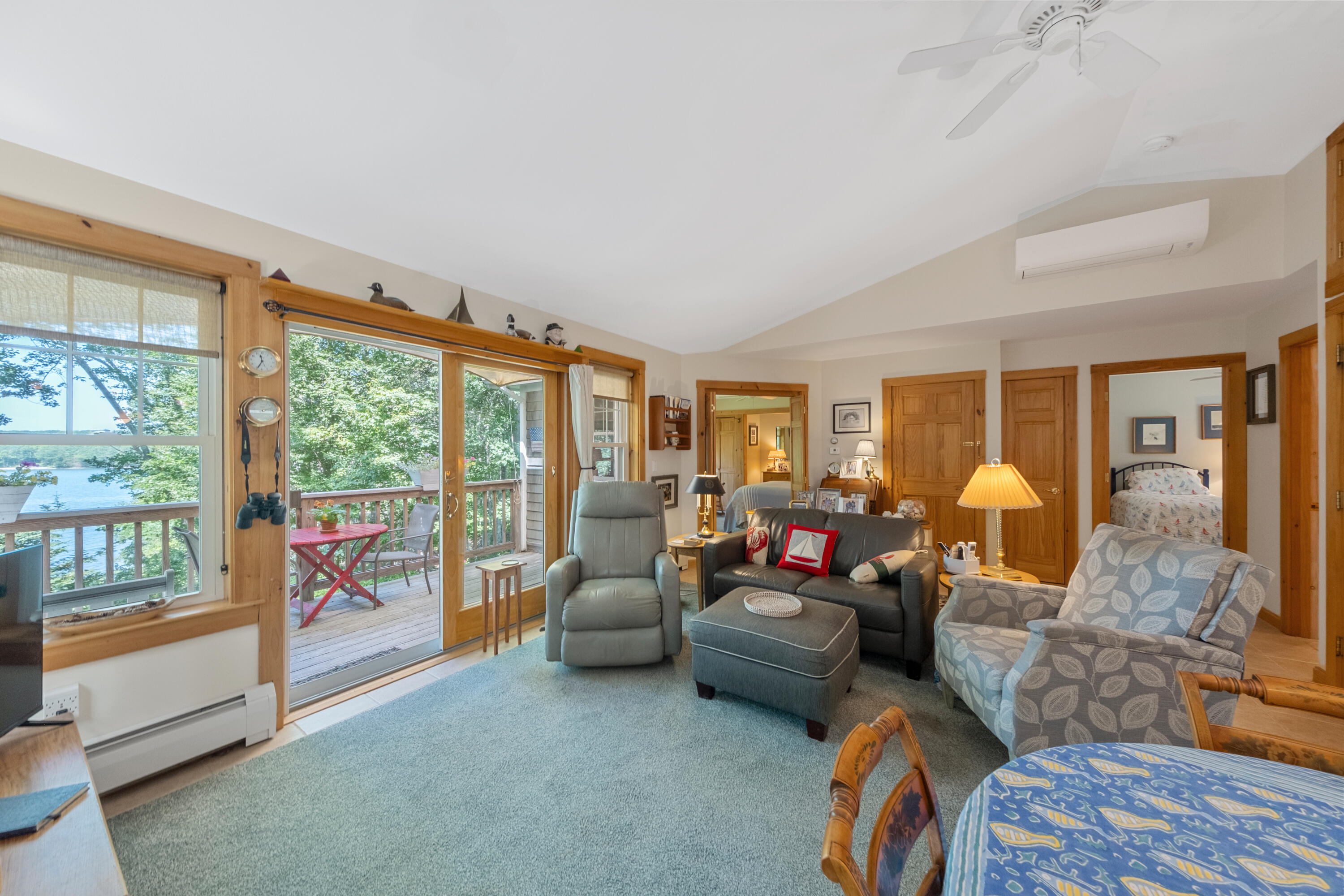 33 Rockinghorse Lane, Saint George, ME, 04859