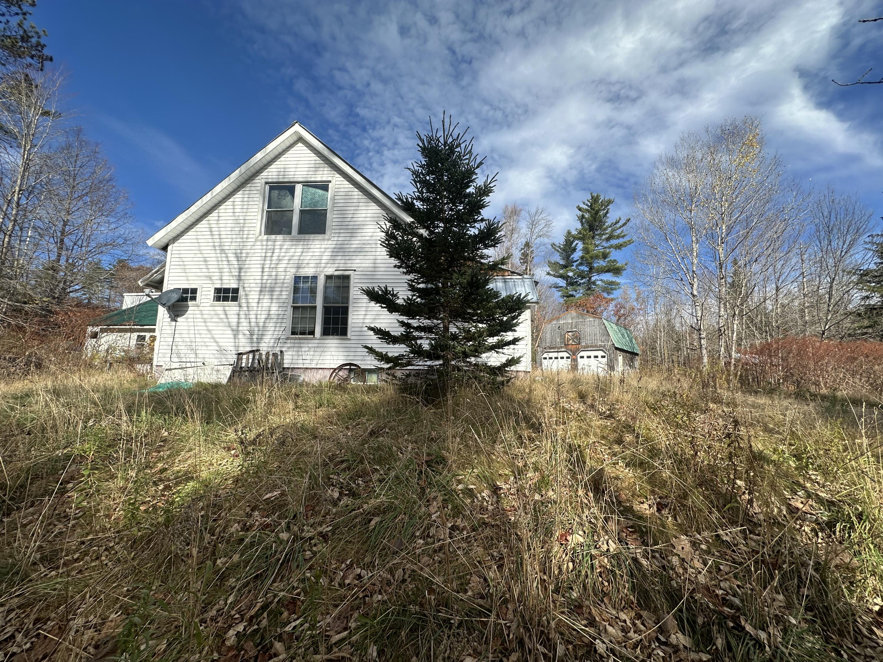 1250 River Road, Madrid Twp, ME, 04966