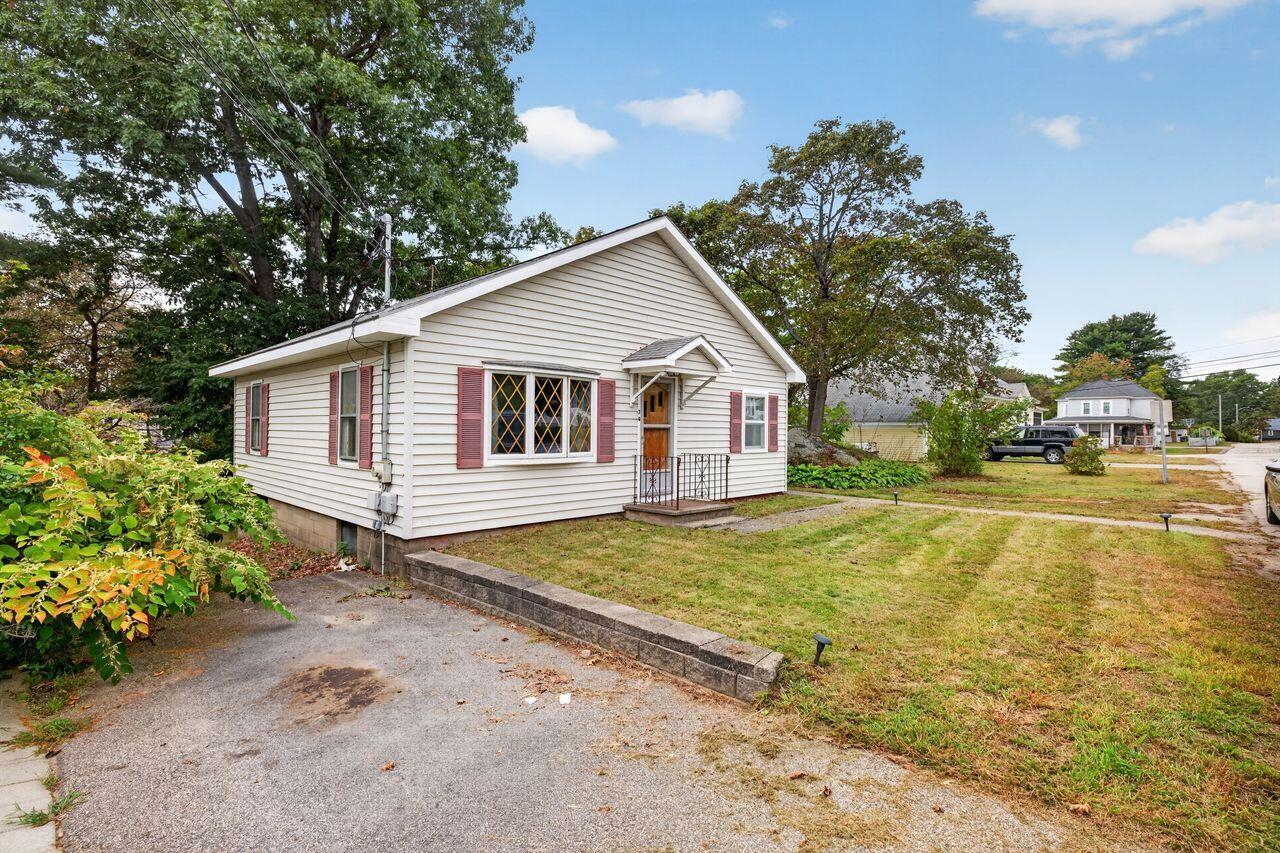 7 Bateman Street, Sanford, ME 04073 3G0A0431