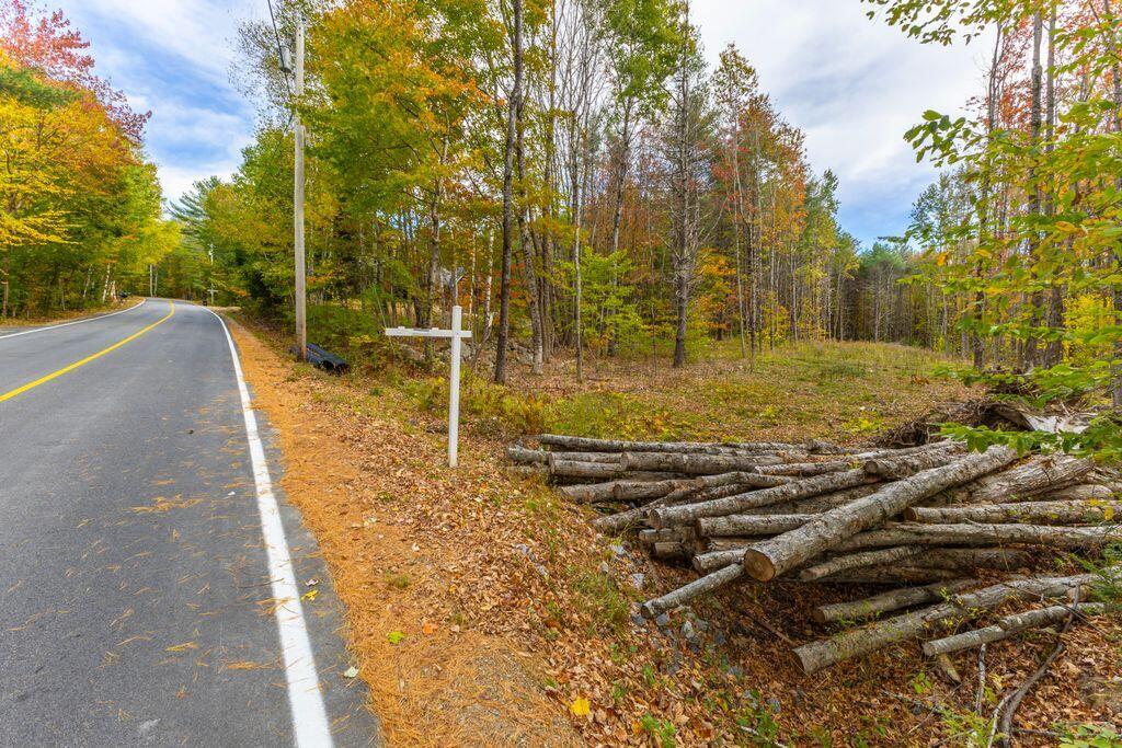 192 Mountain Road, Raymond, ME, 04071