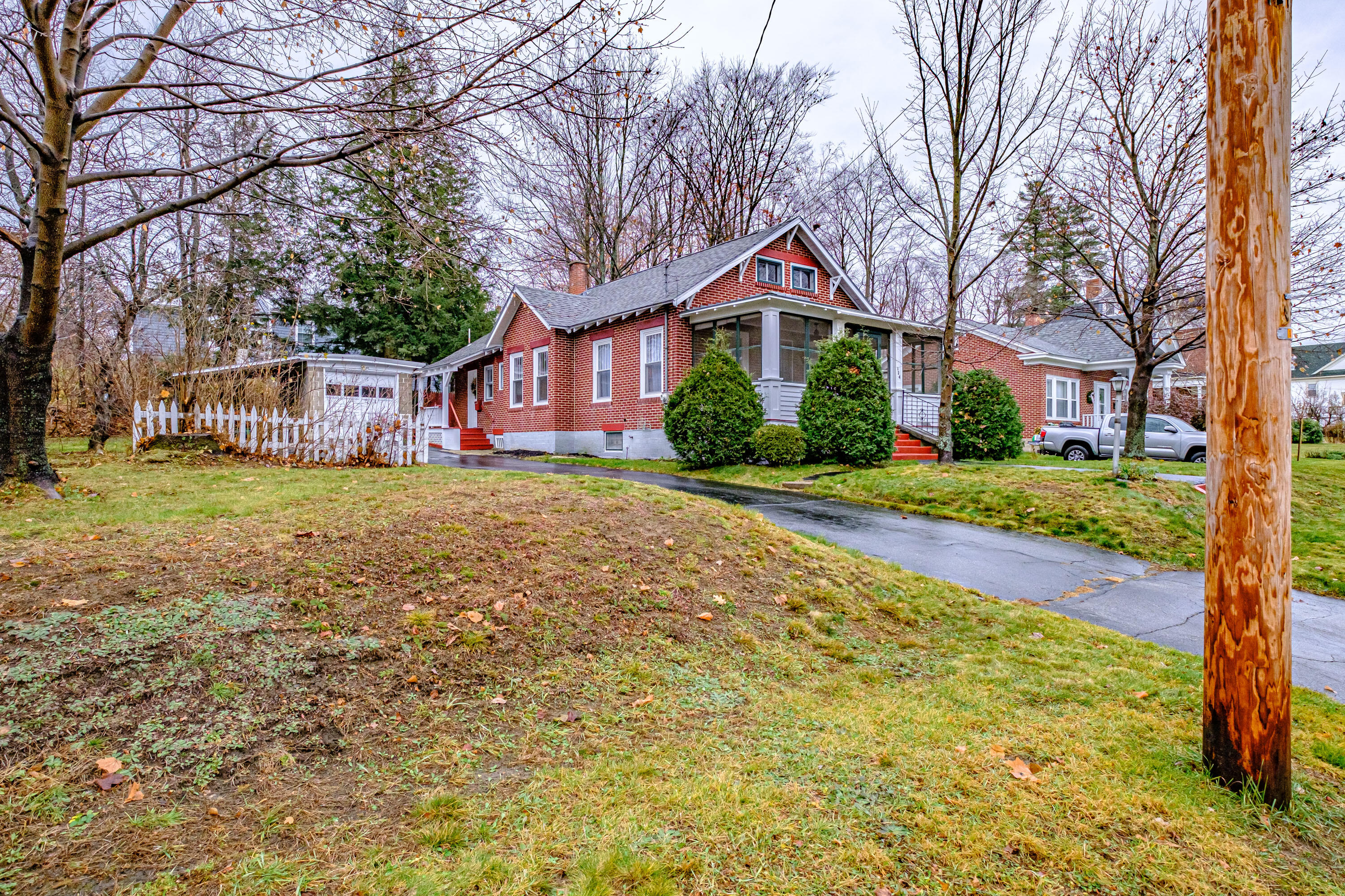 424 Pine Street, Rumford, ME, 04276-2121