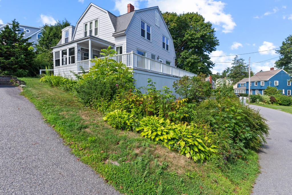 Photo of 16 Glen Avenue Cape Elizabeth ME 04107