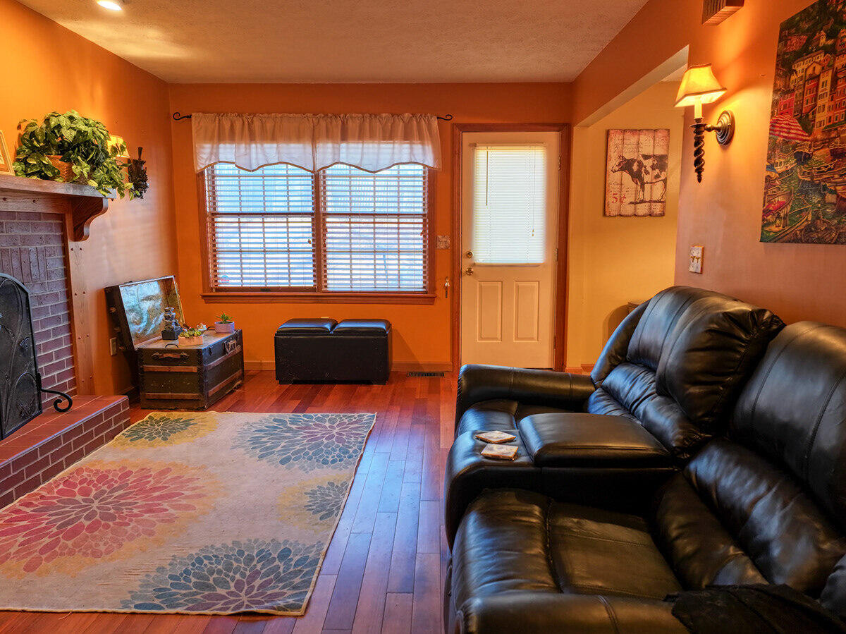 11 Kensington Terrace, Lewiston, ME, 04240