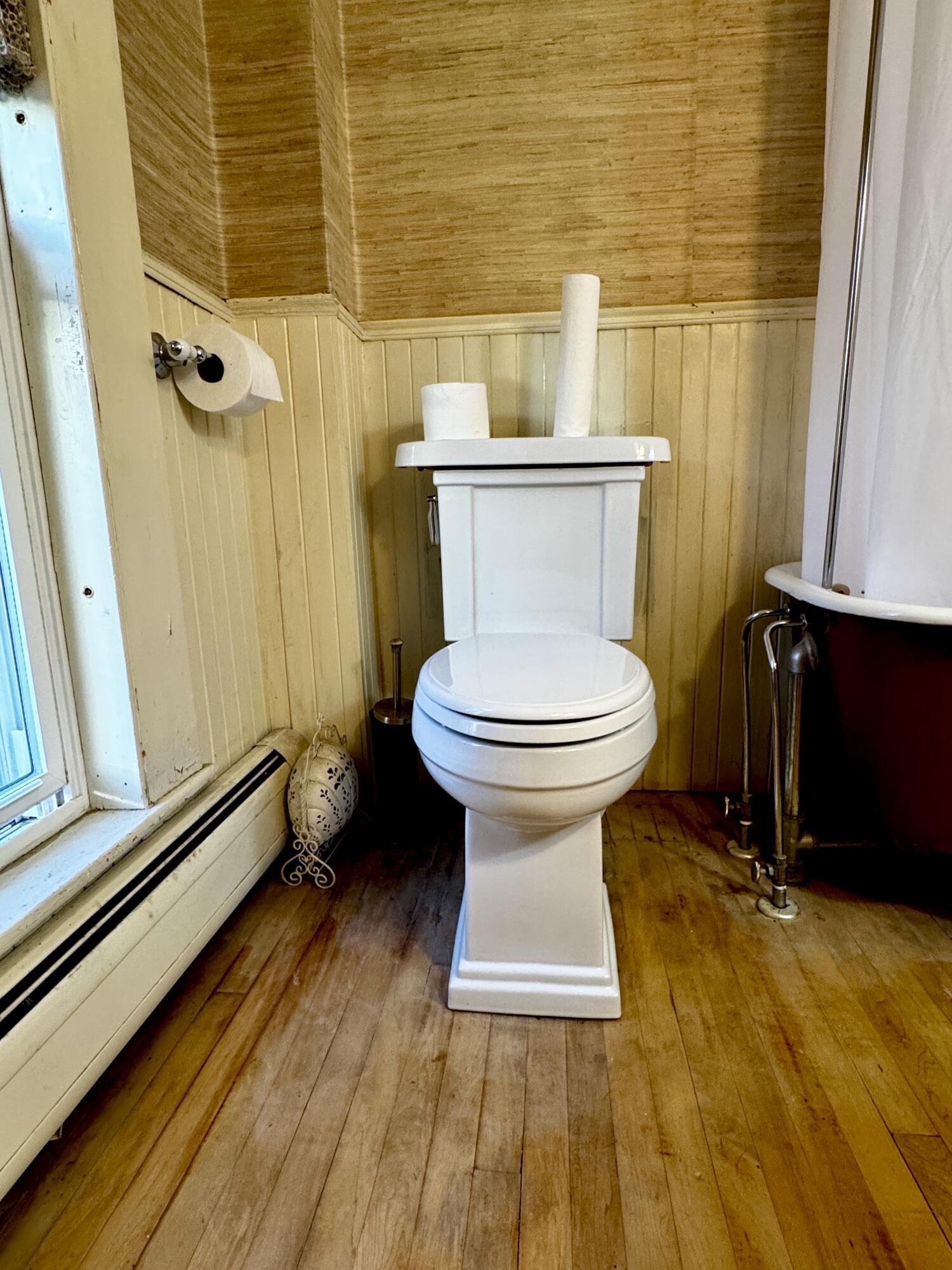 704 Main Street, Calais, ME, 04619