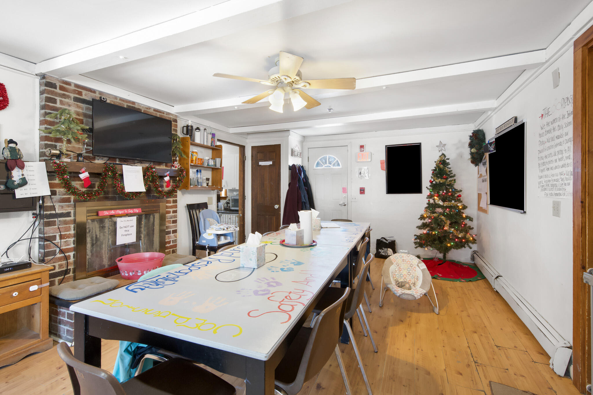 913 Essex Street, Bangor, ME, 04401