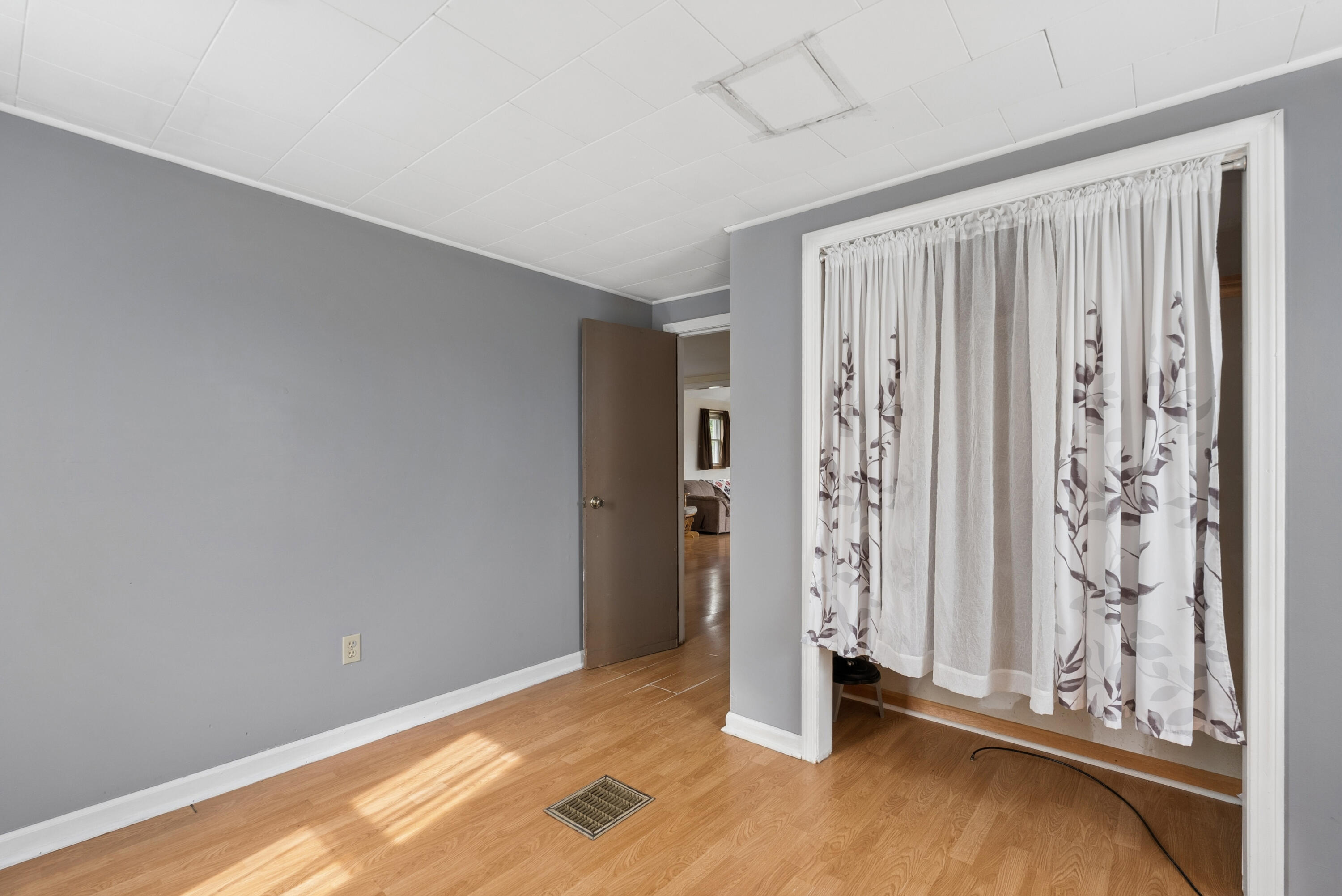 343 Luce Road, Readfield, ME 04355 DSC08476