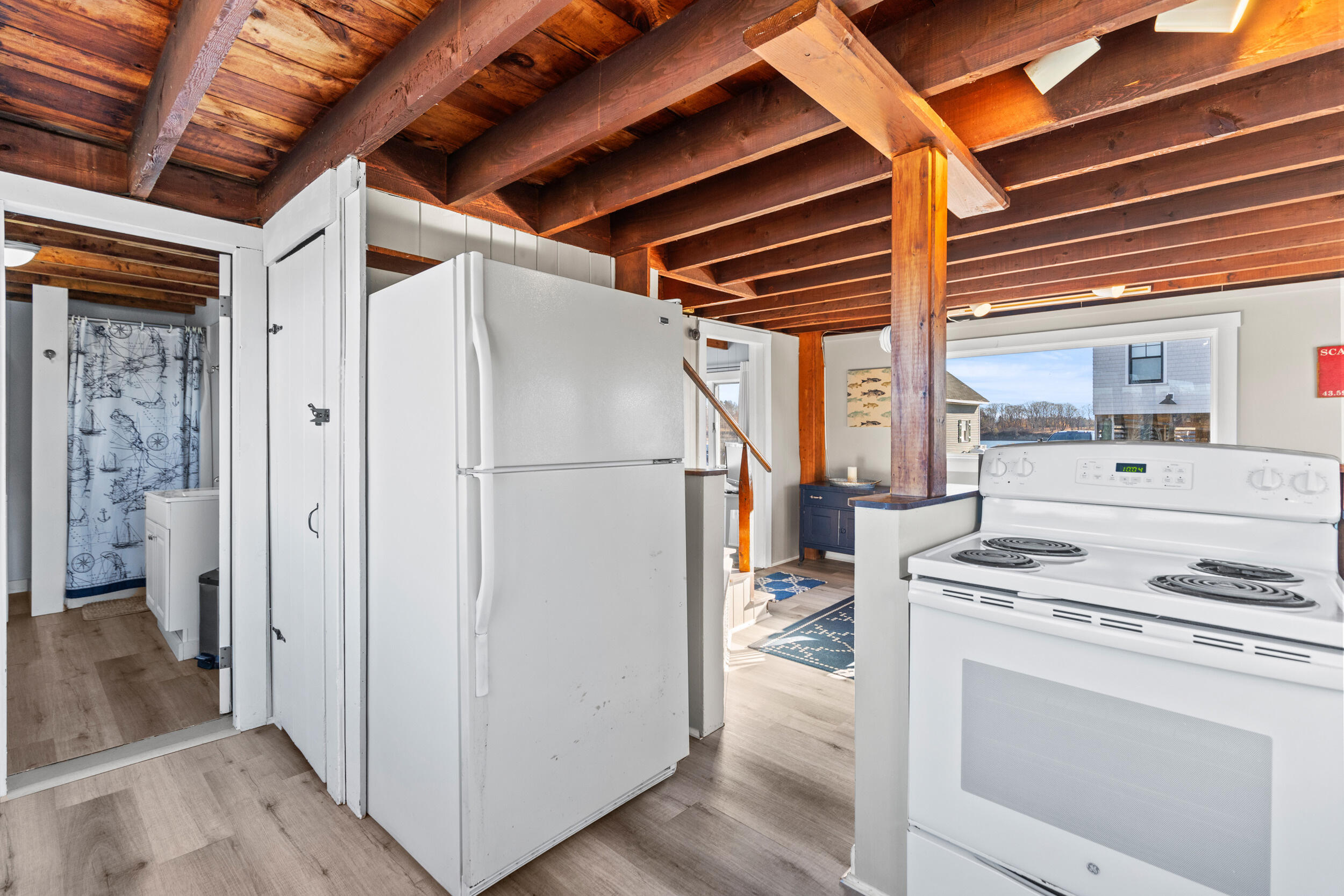 2 White Sands Lane, Scarborough, ME, 04074