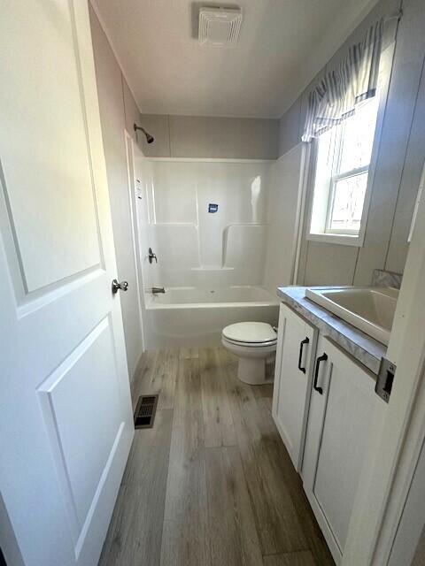 10 Burrill Street, Waterville, ME, 04901