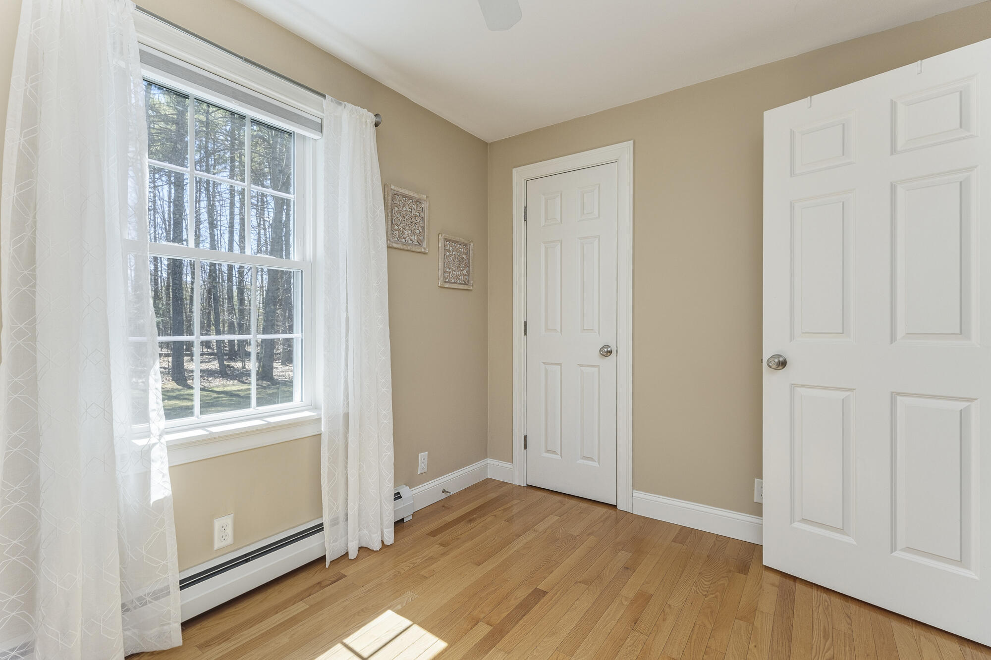 10 Standish Neck Road, Gorham, ME, 04038