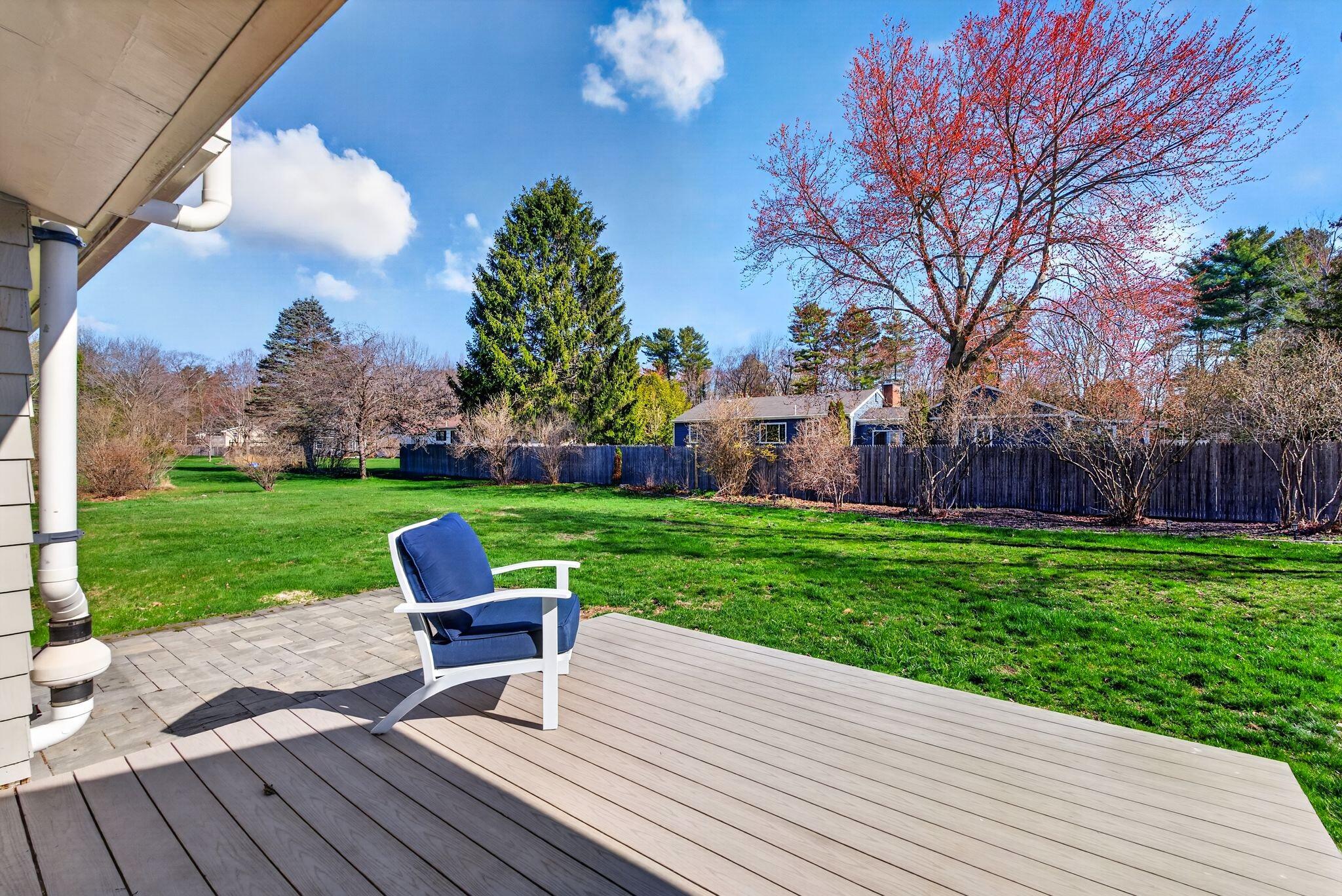 7 Lawn Avenue, Cumberland, ME, 04021