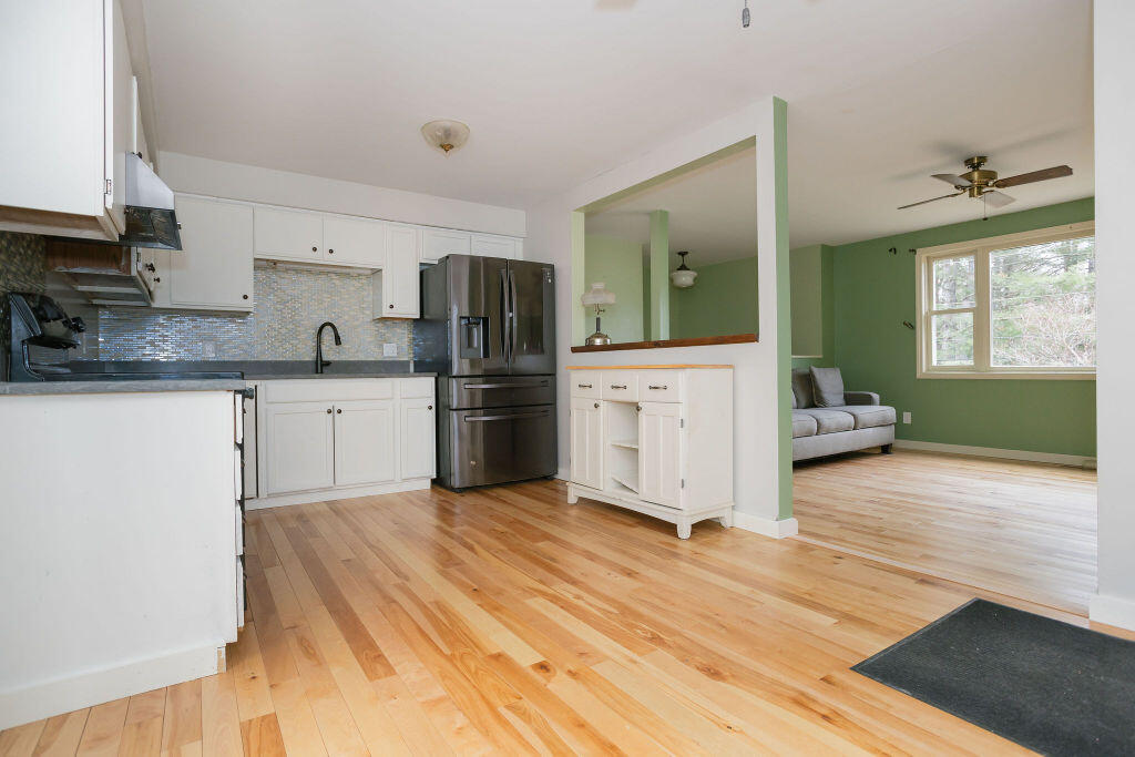 109 Sunny Hill Drive, Farmington, ME, 04938