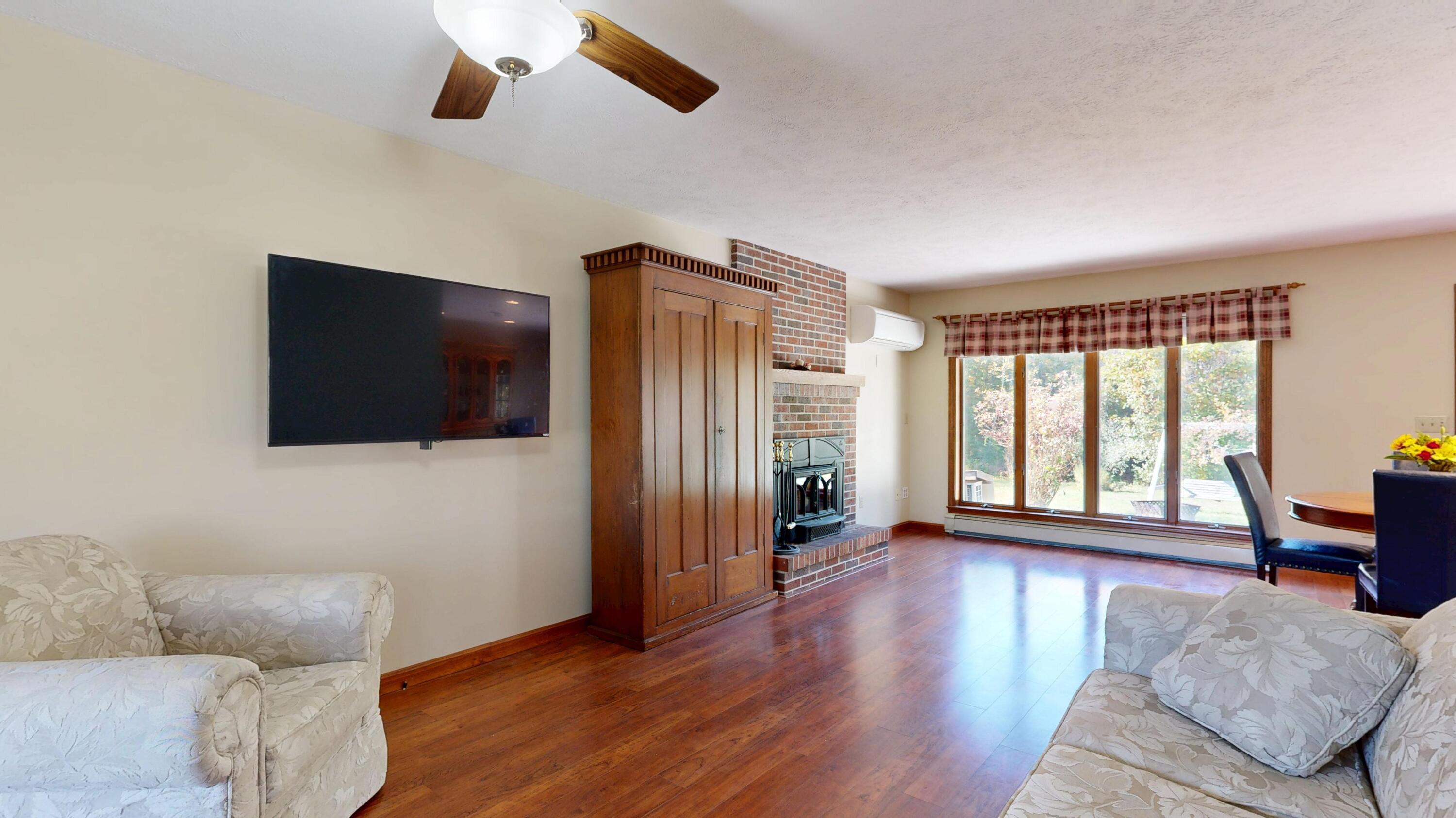 12 Hartford Street, Lewiston, ME, 04240