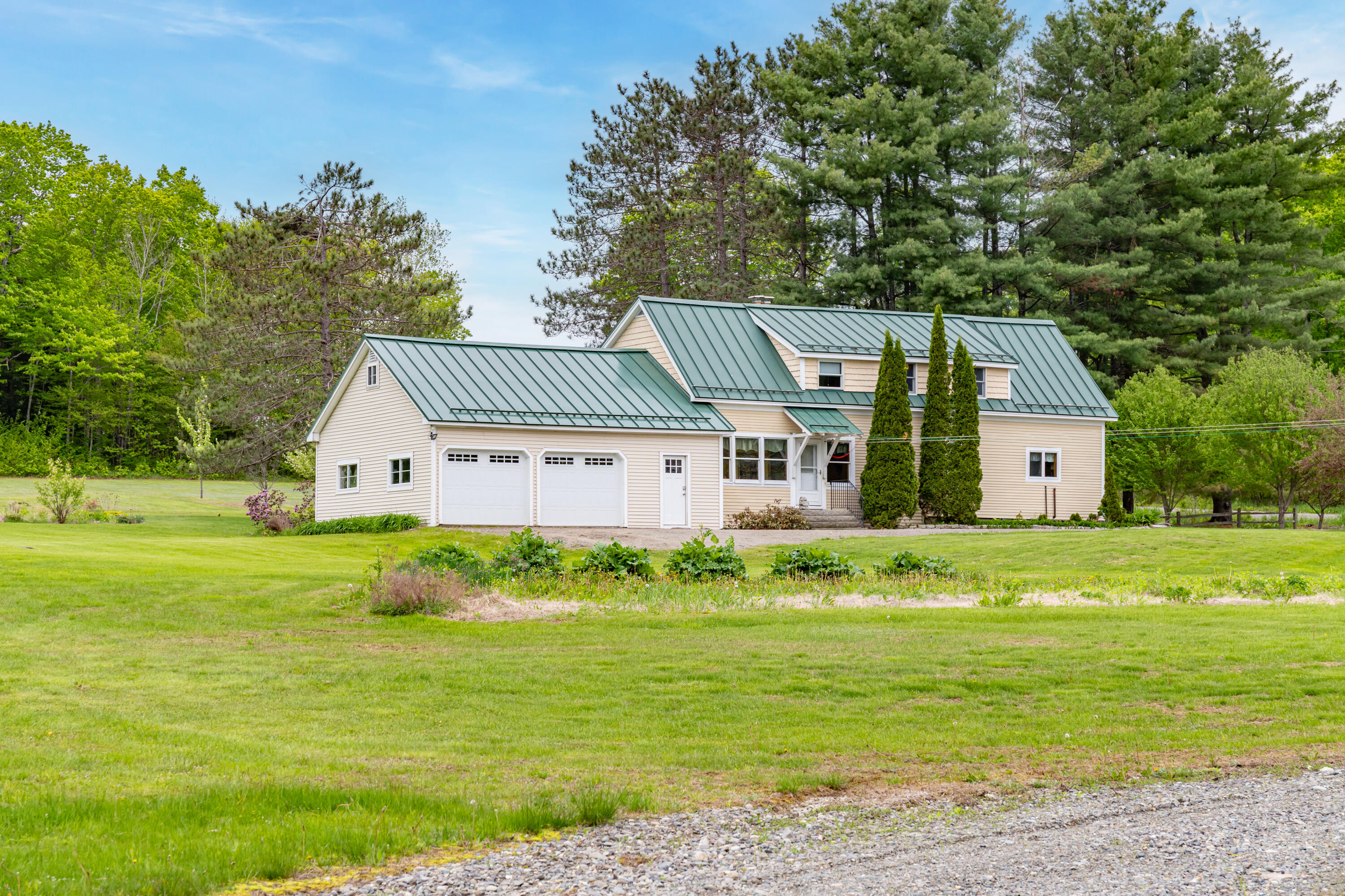 Photo of 303 Williams Road Bradford ME 04410