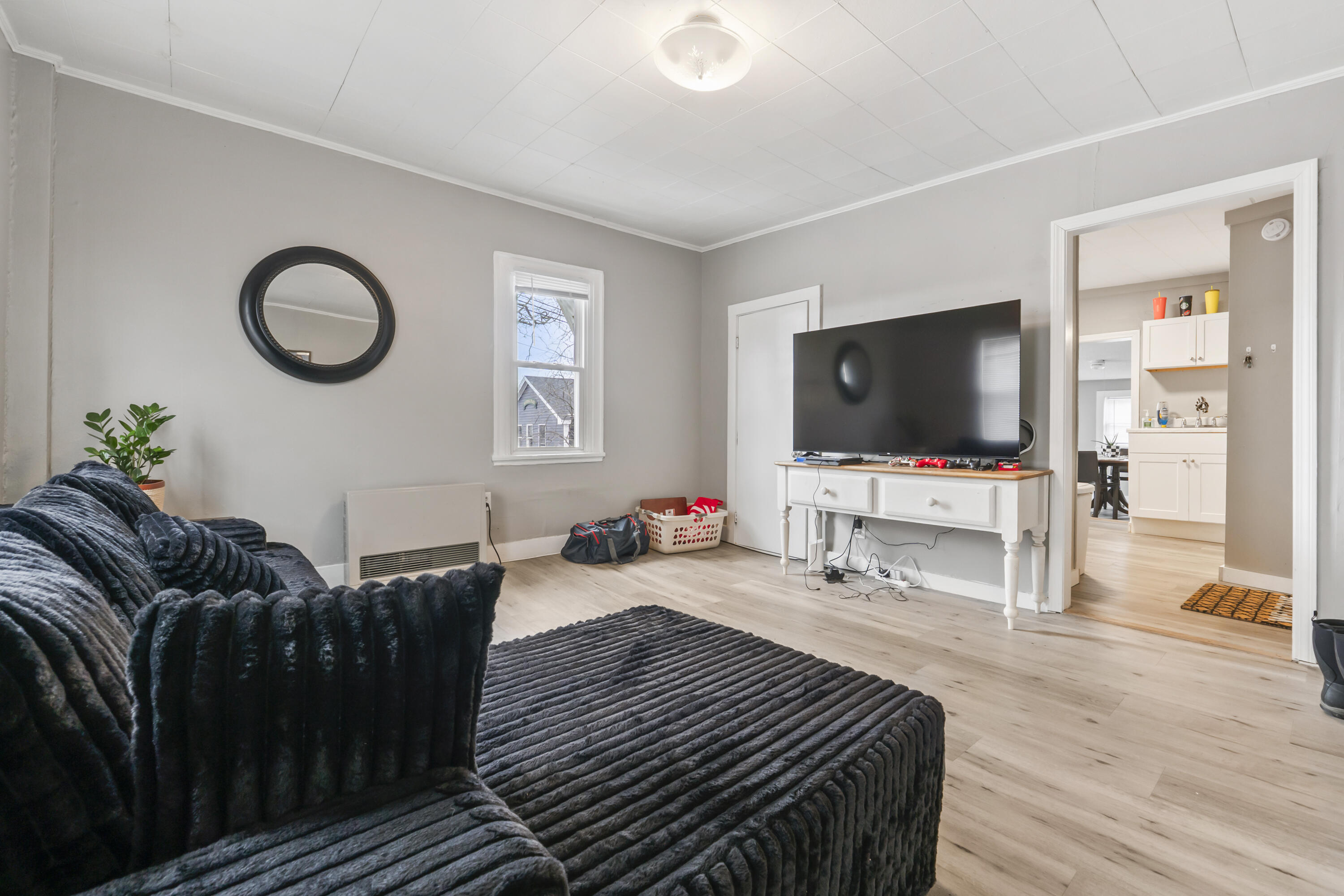 16 Main Street, Topsham, ME, 04086