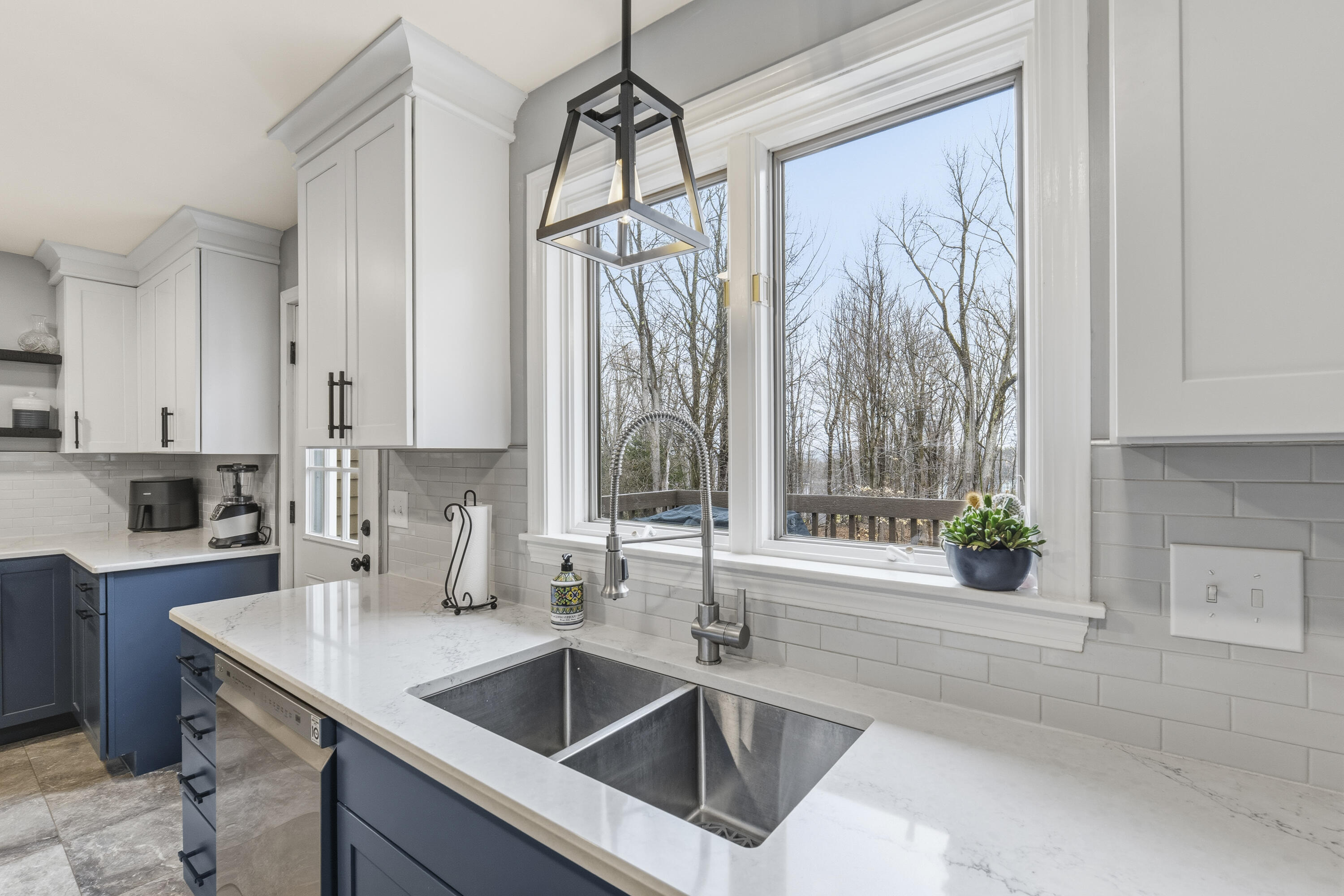 160 Fairway Drive, Auburn, ME, 04210