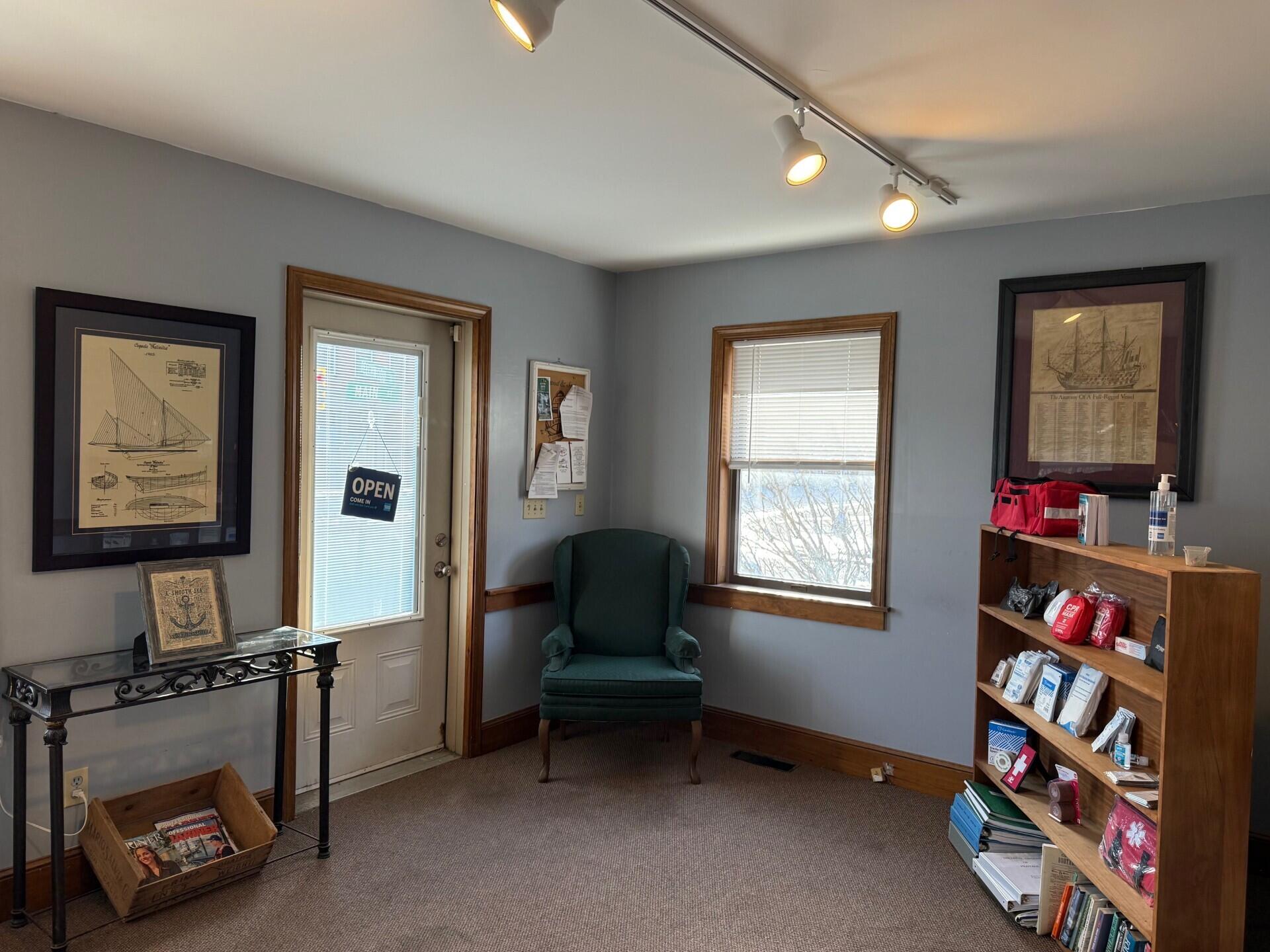 145 Main Street, Thomaston, ME, 04861