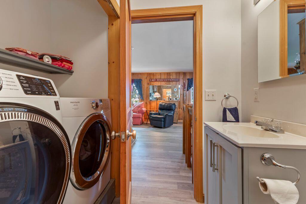 21 Wood Duck Way, Norway, ME, 04268