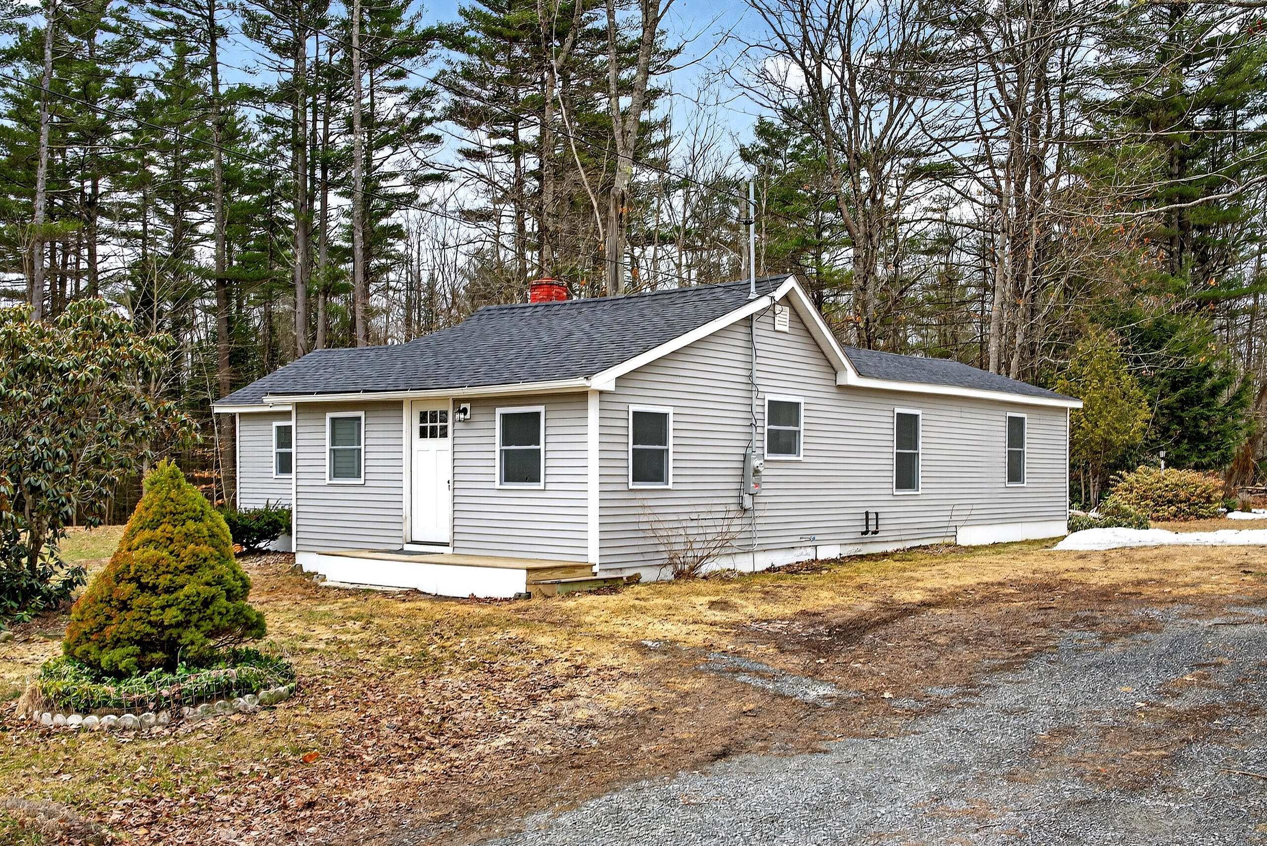 548 North Road, Mount Vernon, ME, 04352