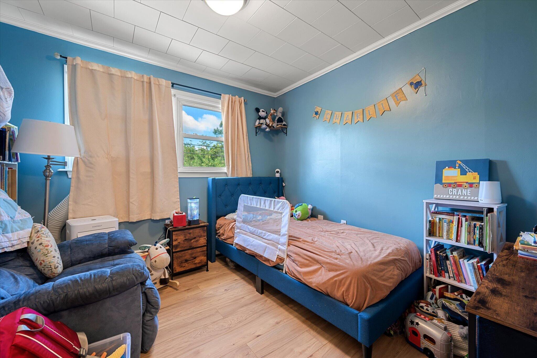 24 Coldbrook Road, Hampden, ME 04444 30-Bedroom 3