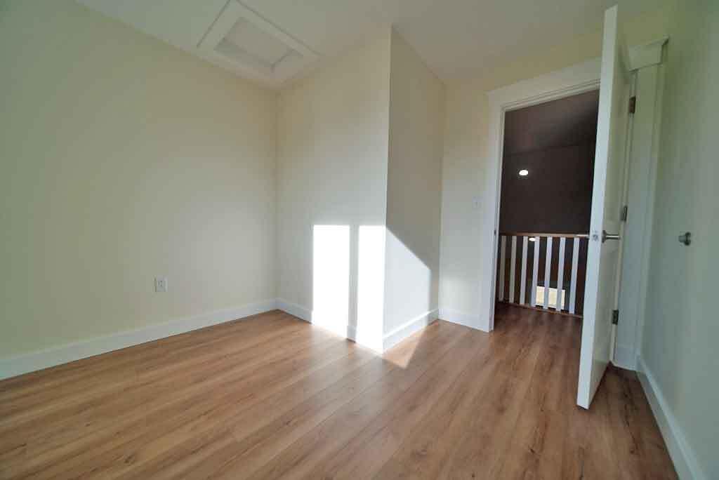 15 Lilac Lane, Houlton, ME, 04730