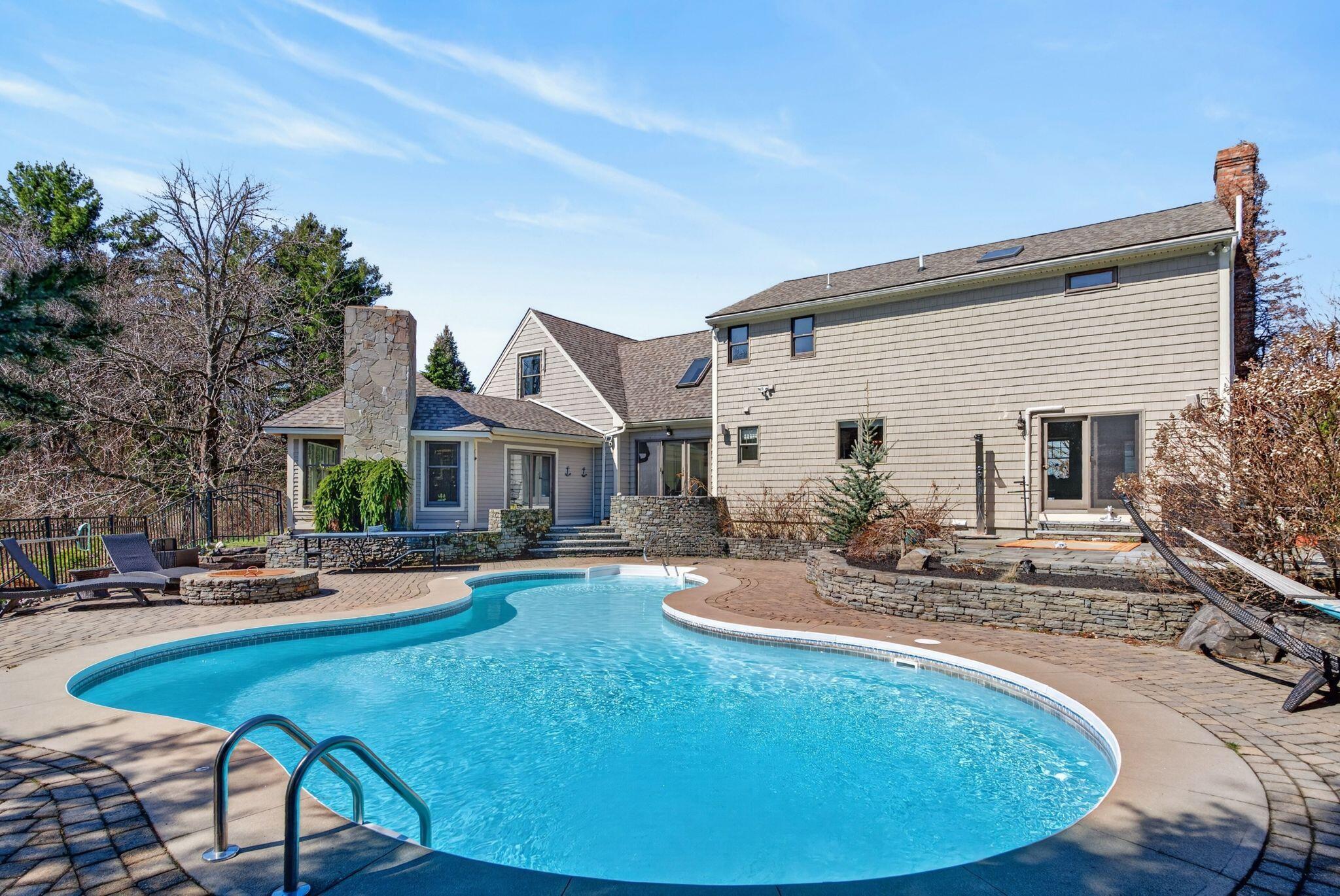 50 Eastfield Road, Portland, ME, 04102