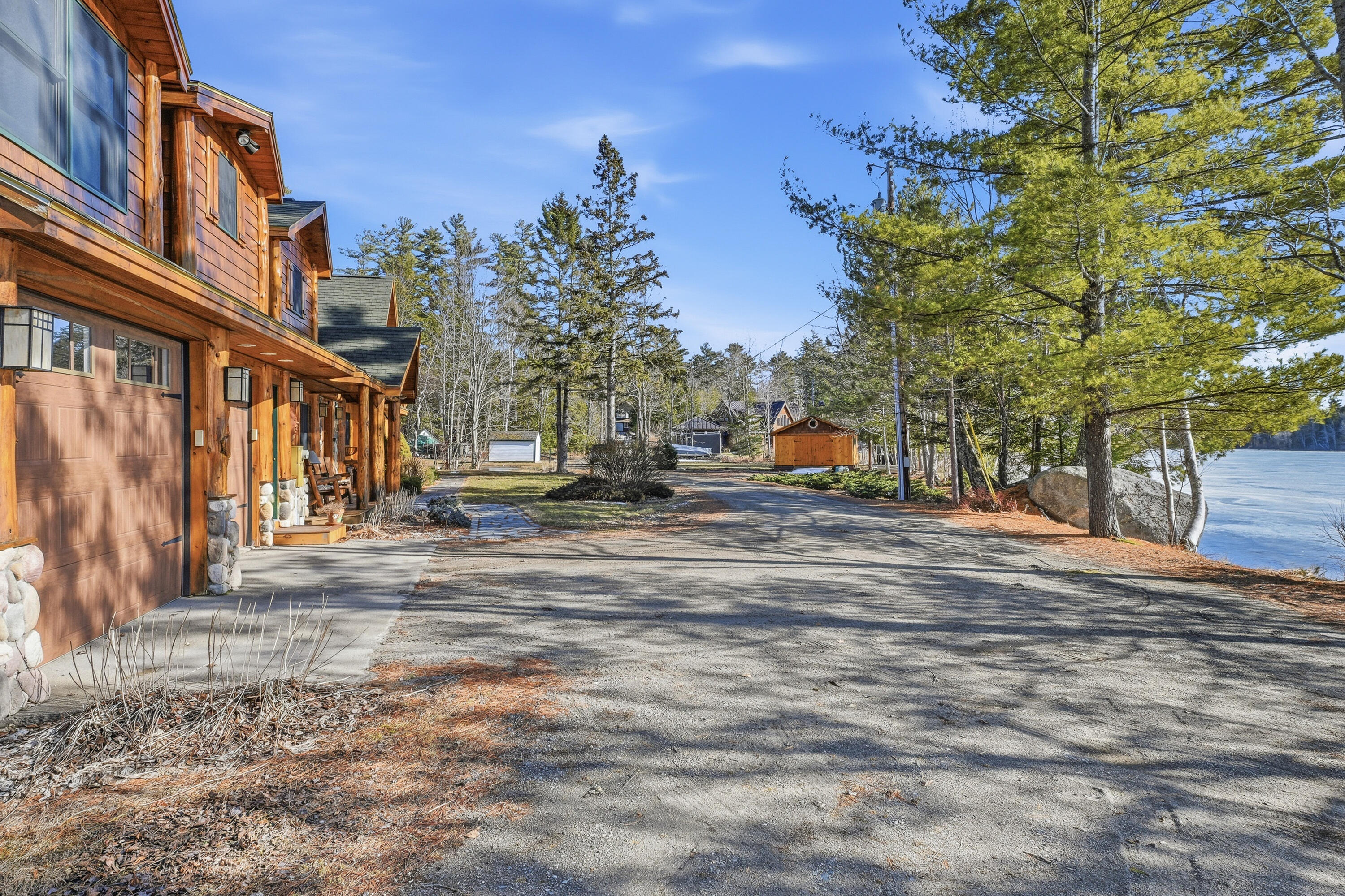 99 Abena Shores, Belgrade, ME, 04917