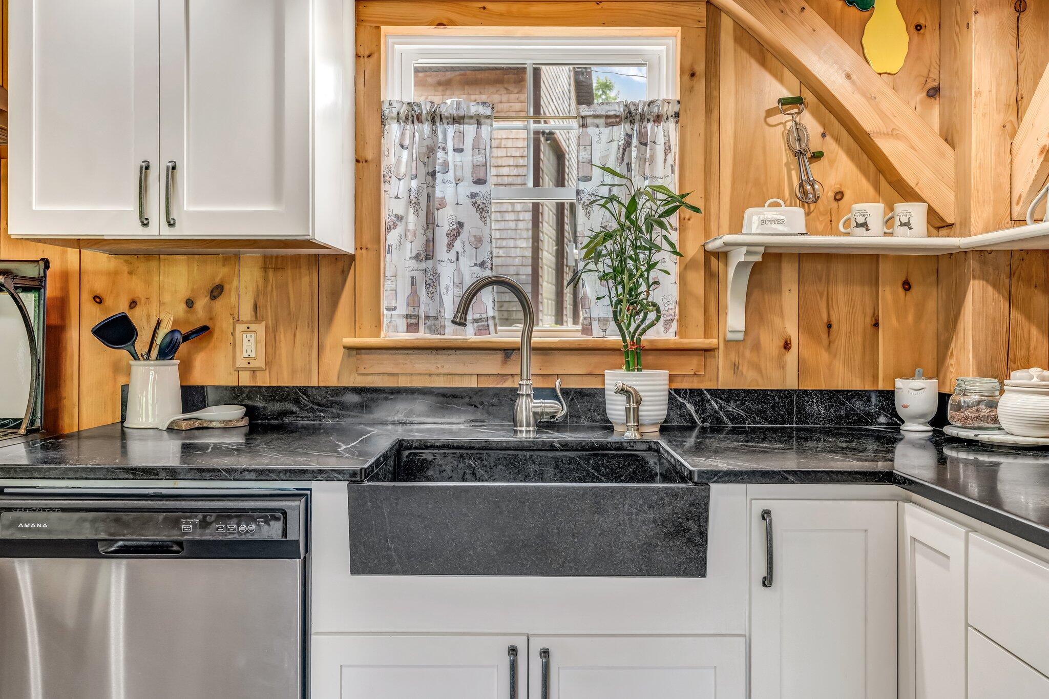 84 Dewmar Lane, Union, ME, 04862