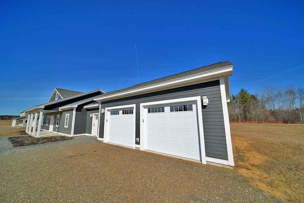 9 Lilac Lane, Houlton, ME, 04730