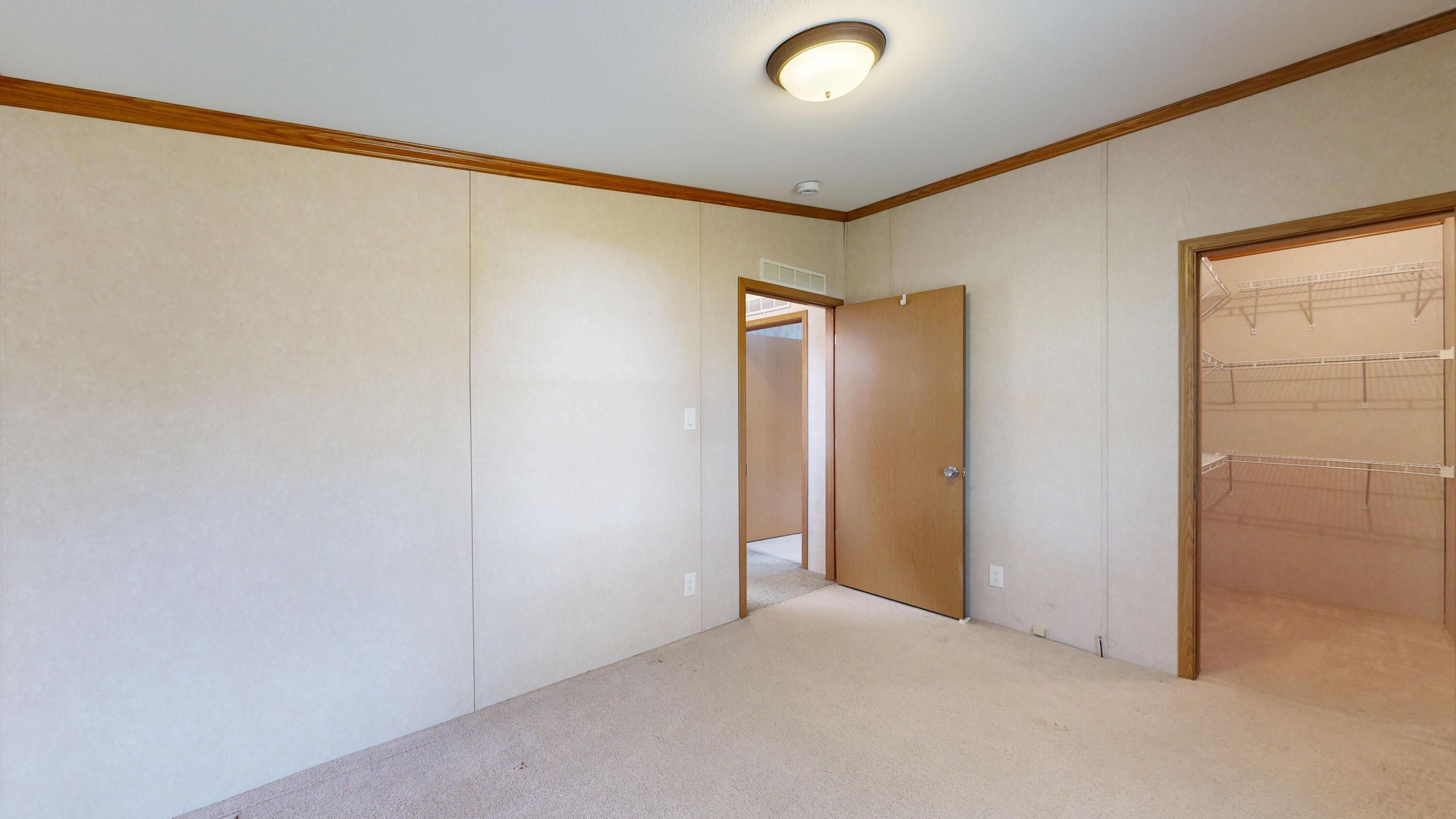 13 Evergreen Road, Lewiston, ME, 04240