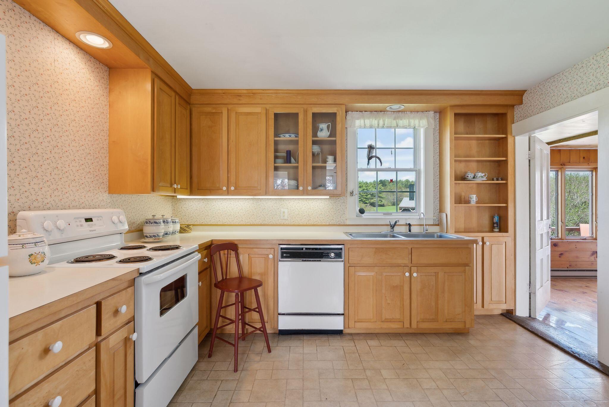 538 Malbons Mills Road, Skowhegan, ME, 04976