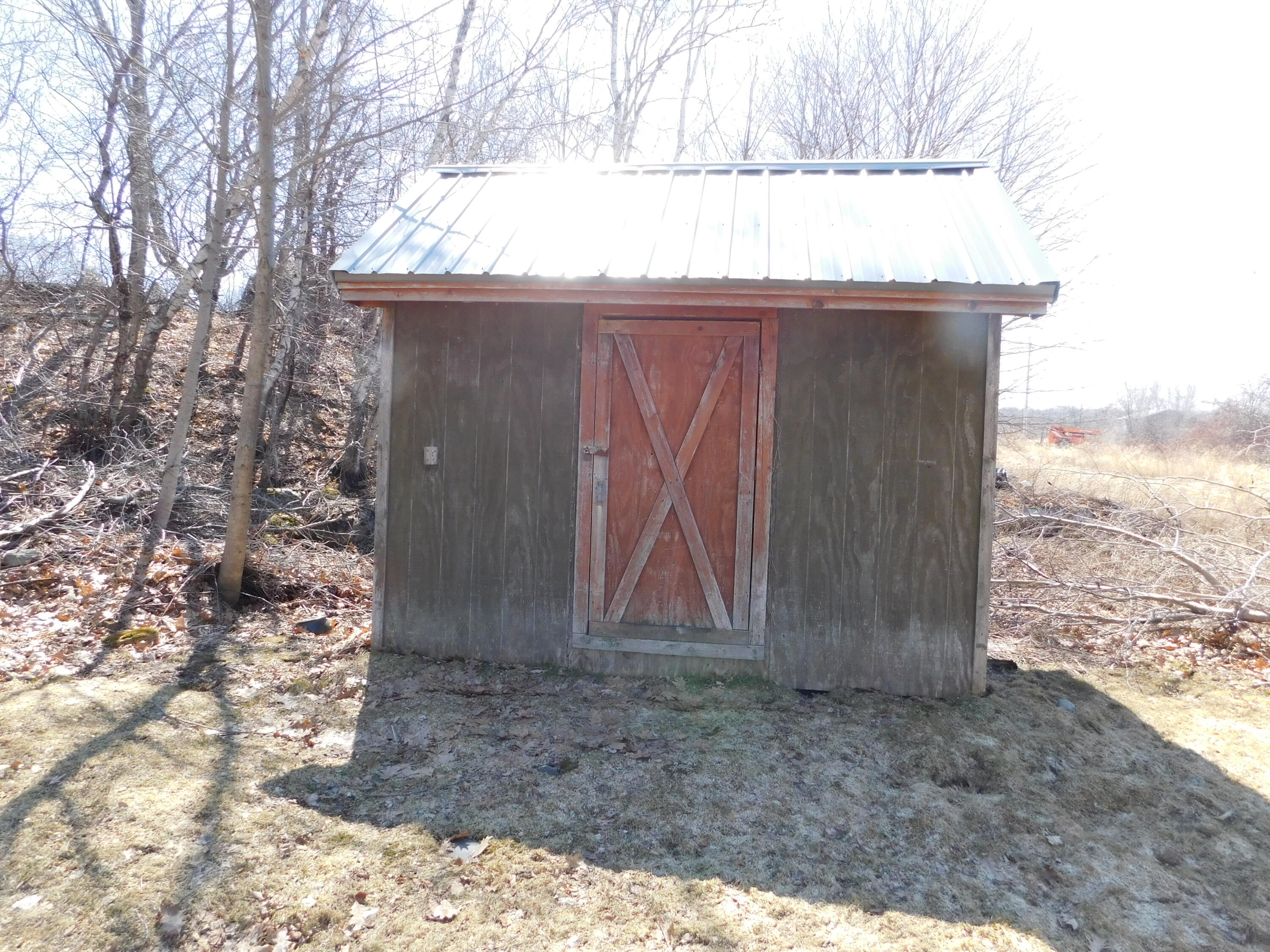 557 Enfield Road, Lincoln, ME, 04457