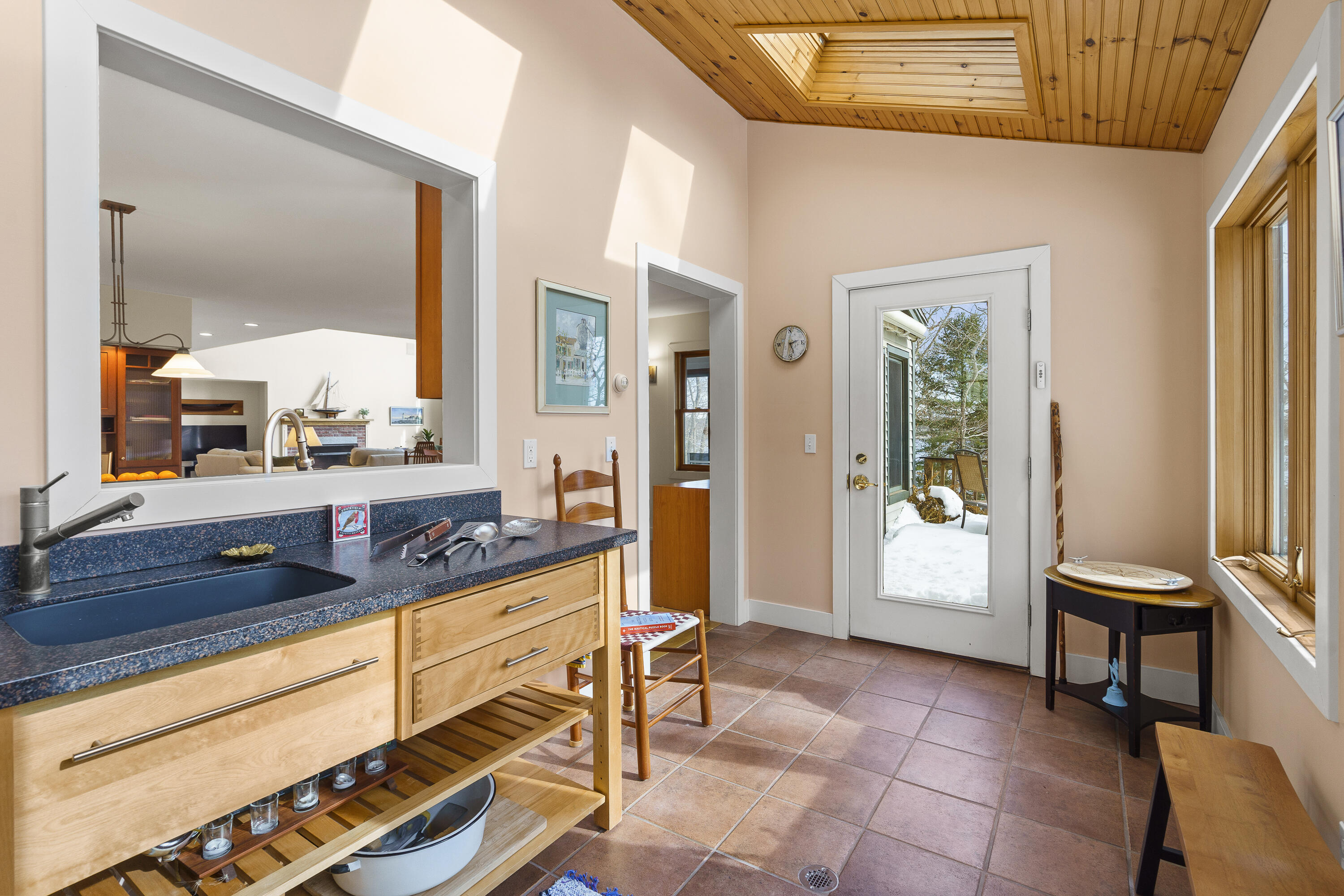 5 Southern Point Road, Bristol, ME, 04564