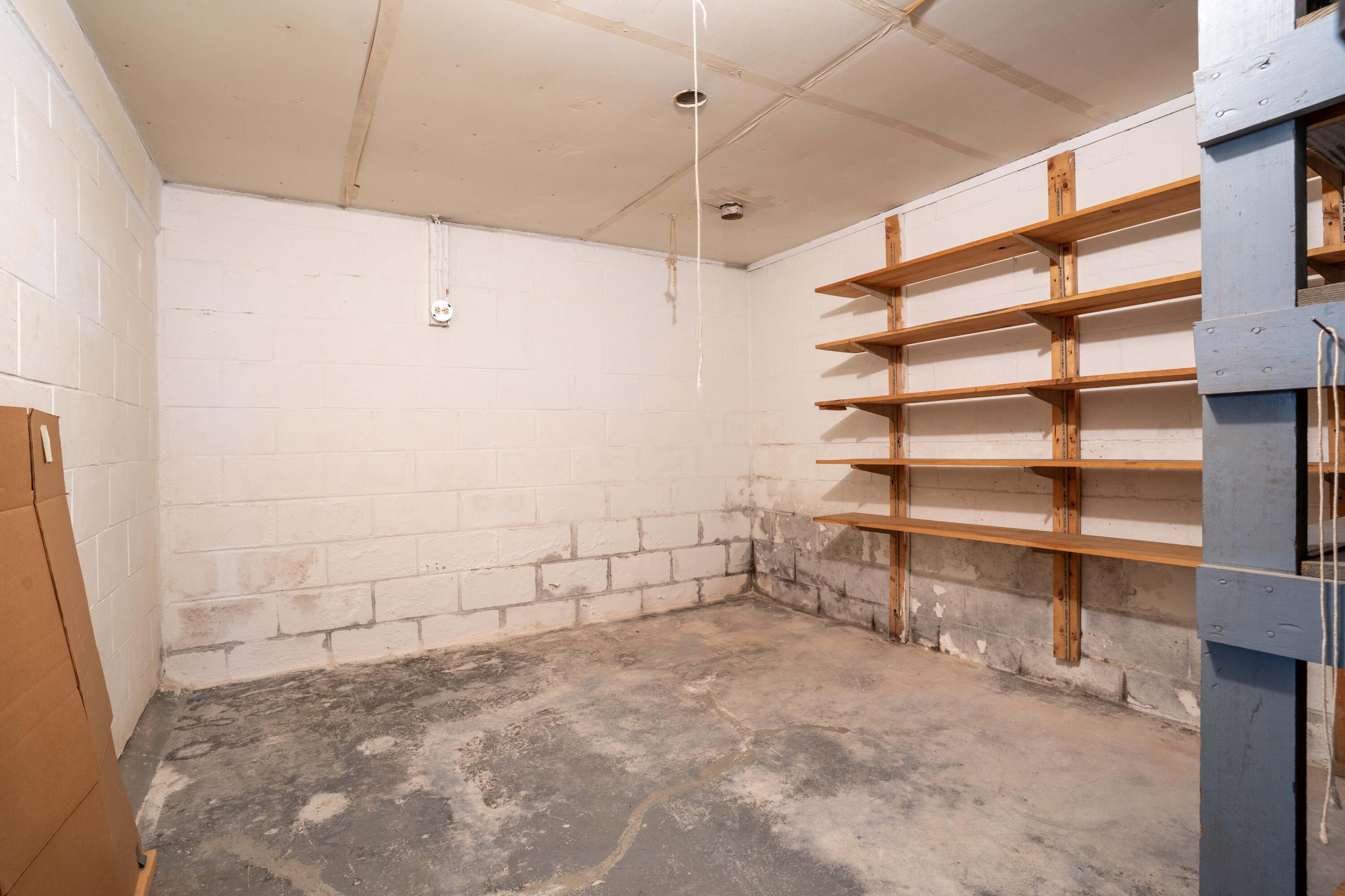 13 Cone Street, East Millinocket, ME, 04430