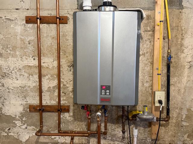 6 School Street, Lubec, ME, 04652