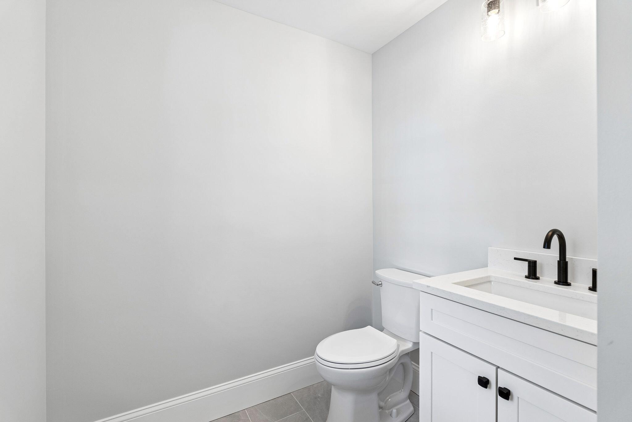 60 Brandy Lane, Portland, ME 04103 Half bath