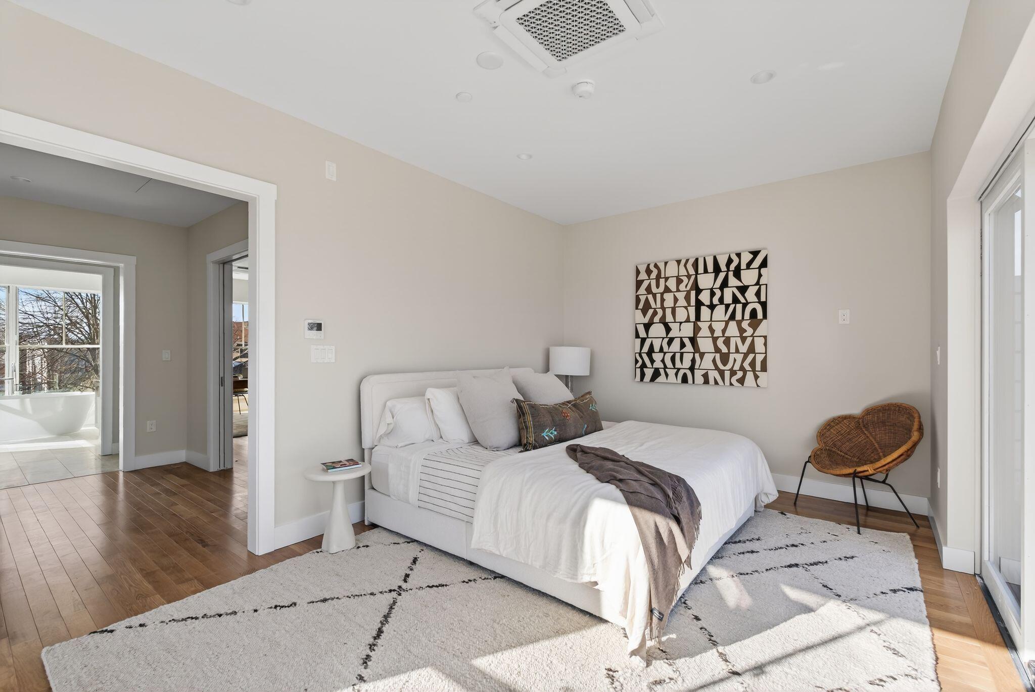 55 Carleton Street UNIT B, Portland, ME, 04102