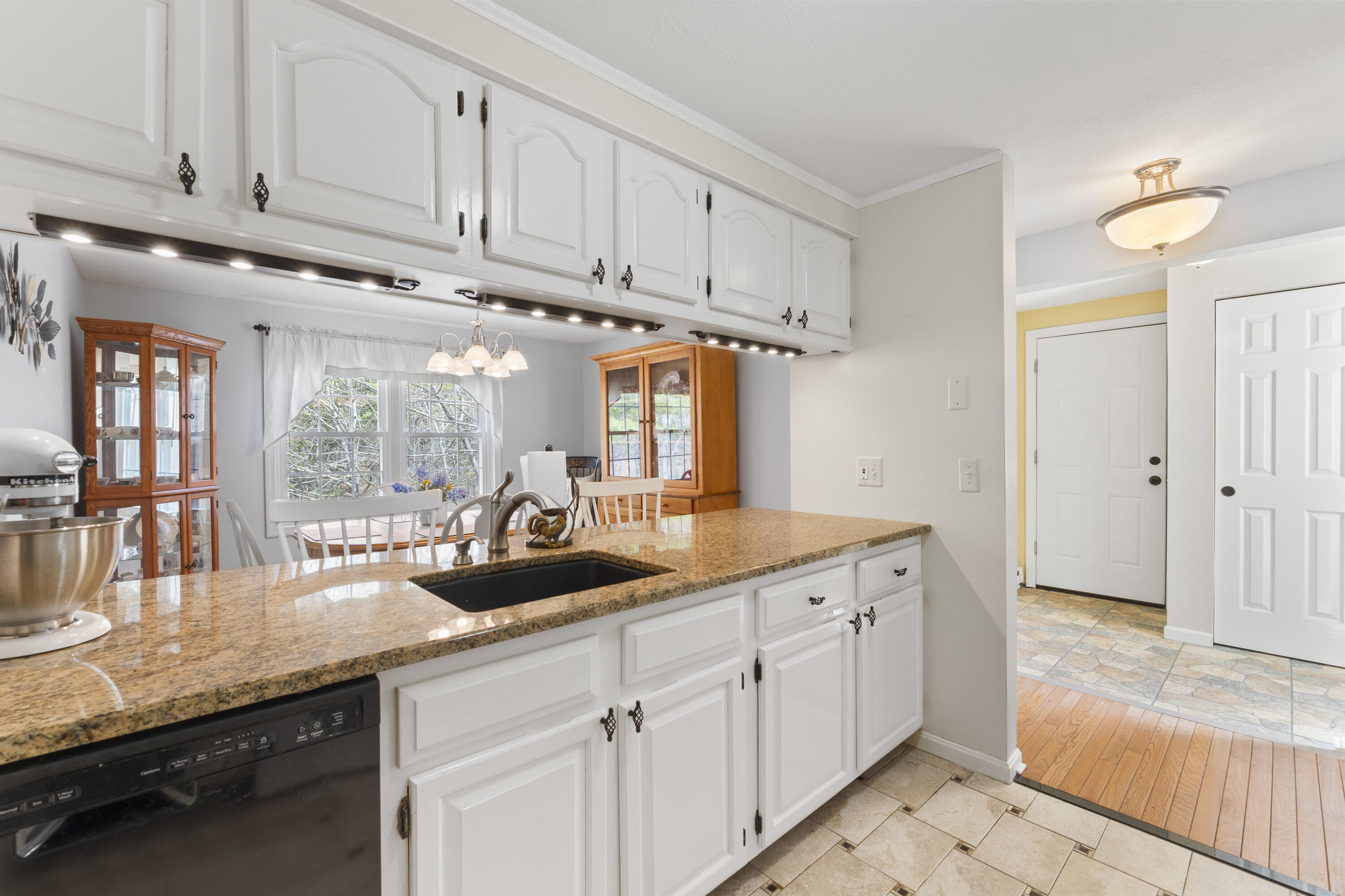 32 Landing Drive UNIT 32, Kennebunk, ME, 04043