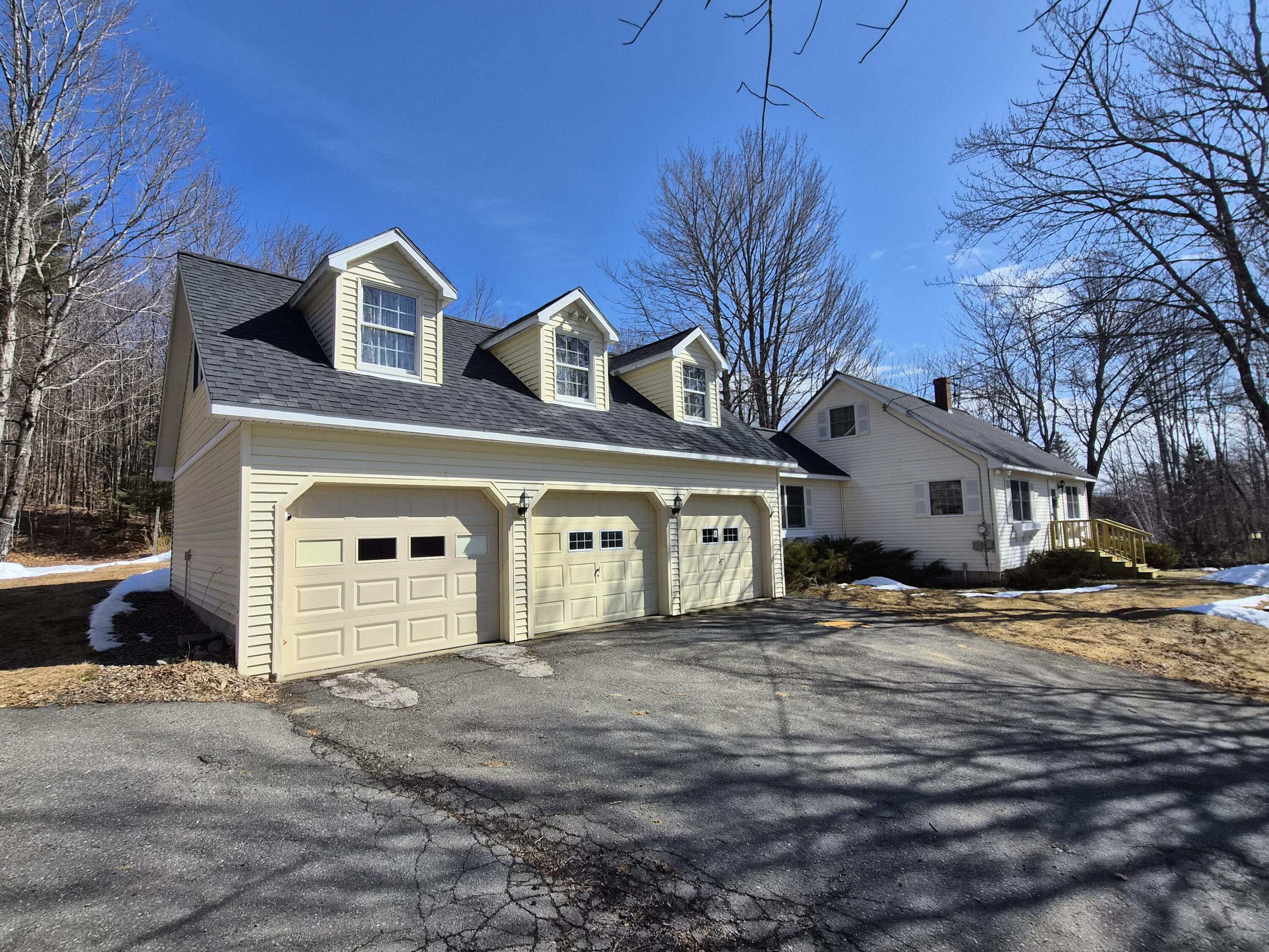 579 Federal Row, Industry, ME, 04938