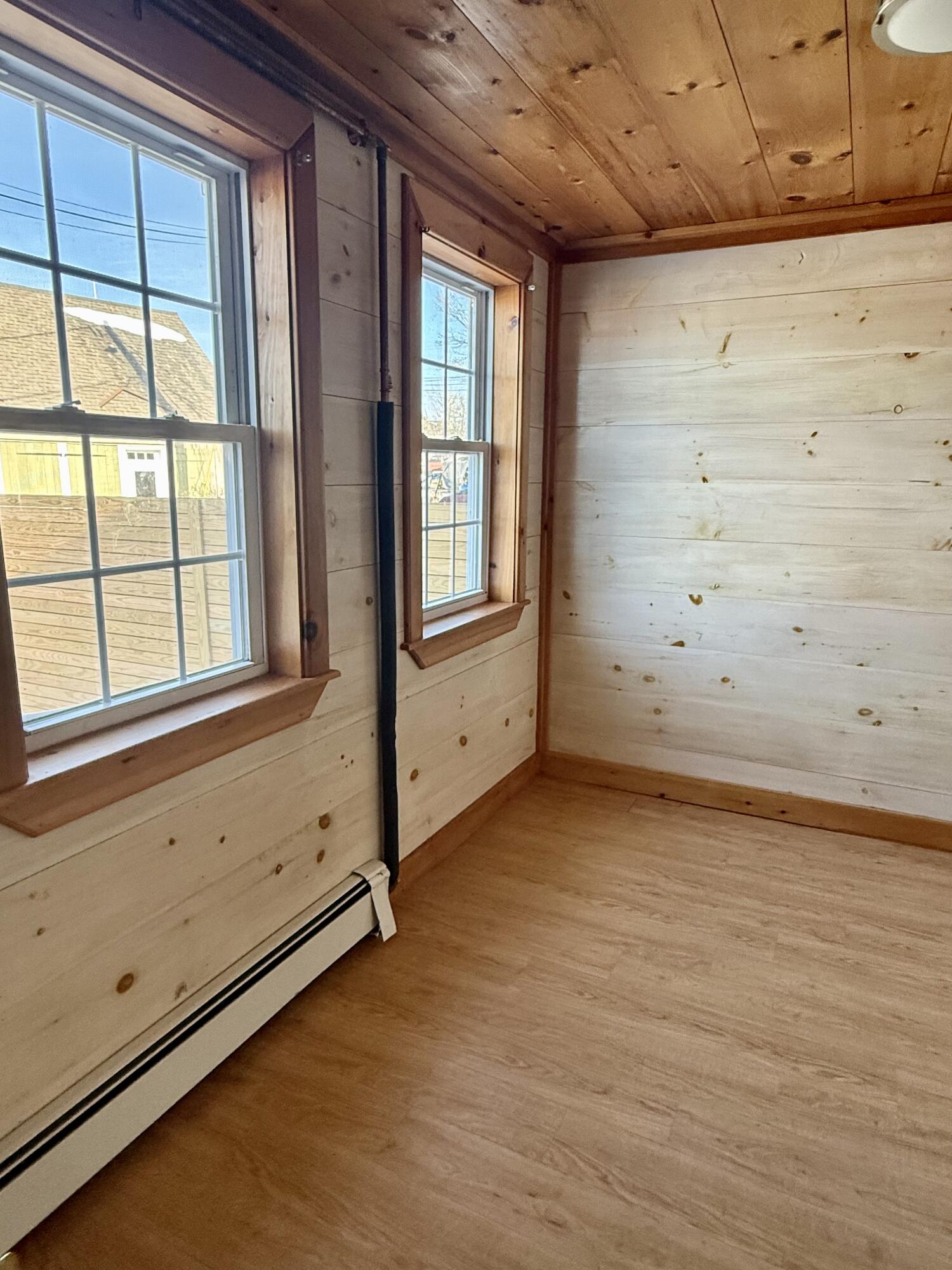 54 W Main Street, Vinalhaven, ME, 04863