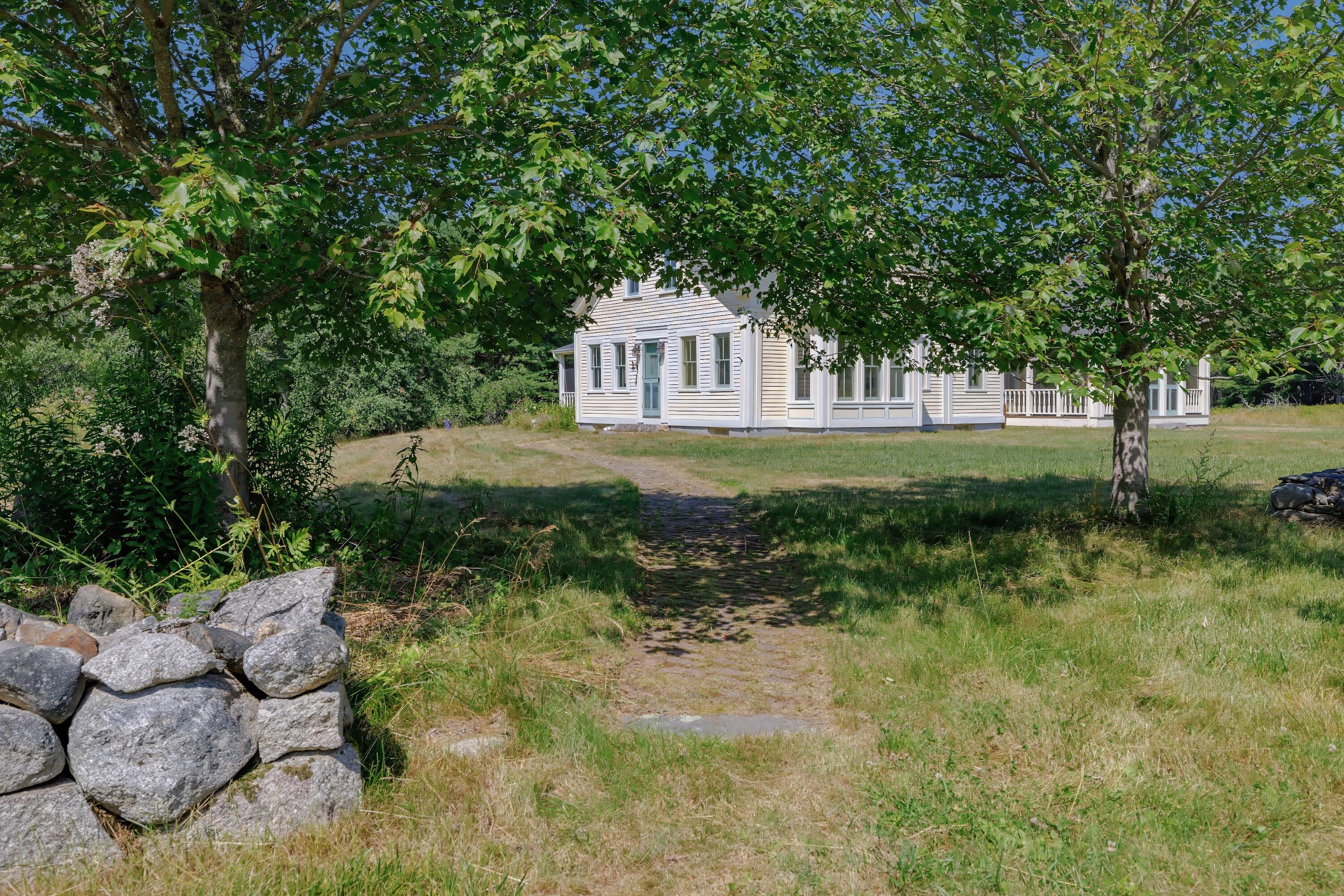 120 Youngs Point Road, Brooksville, ME, 04617