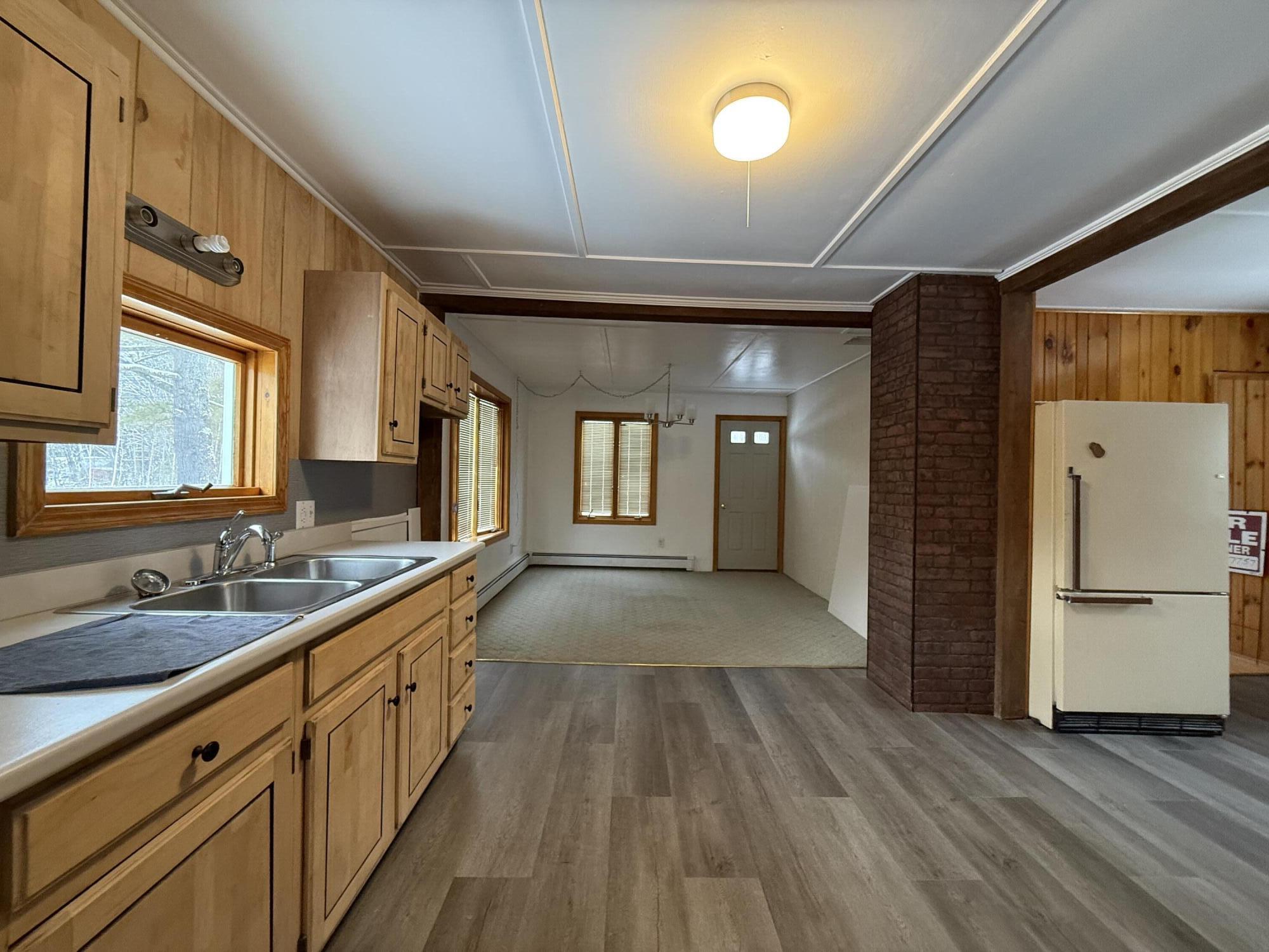 37 Pleasant Street, Milo, ME, 04463