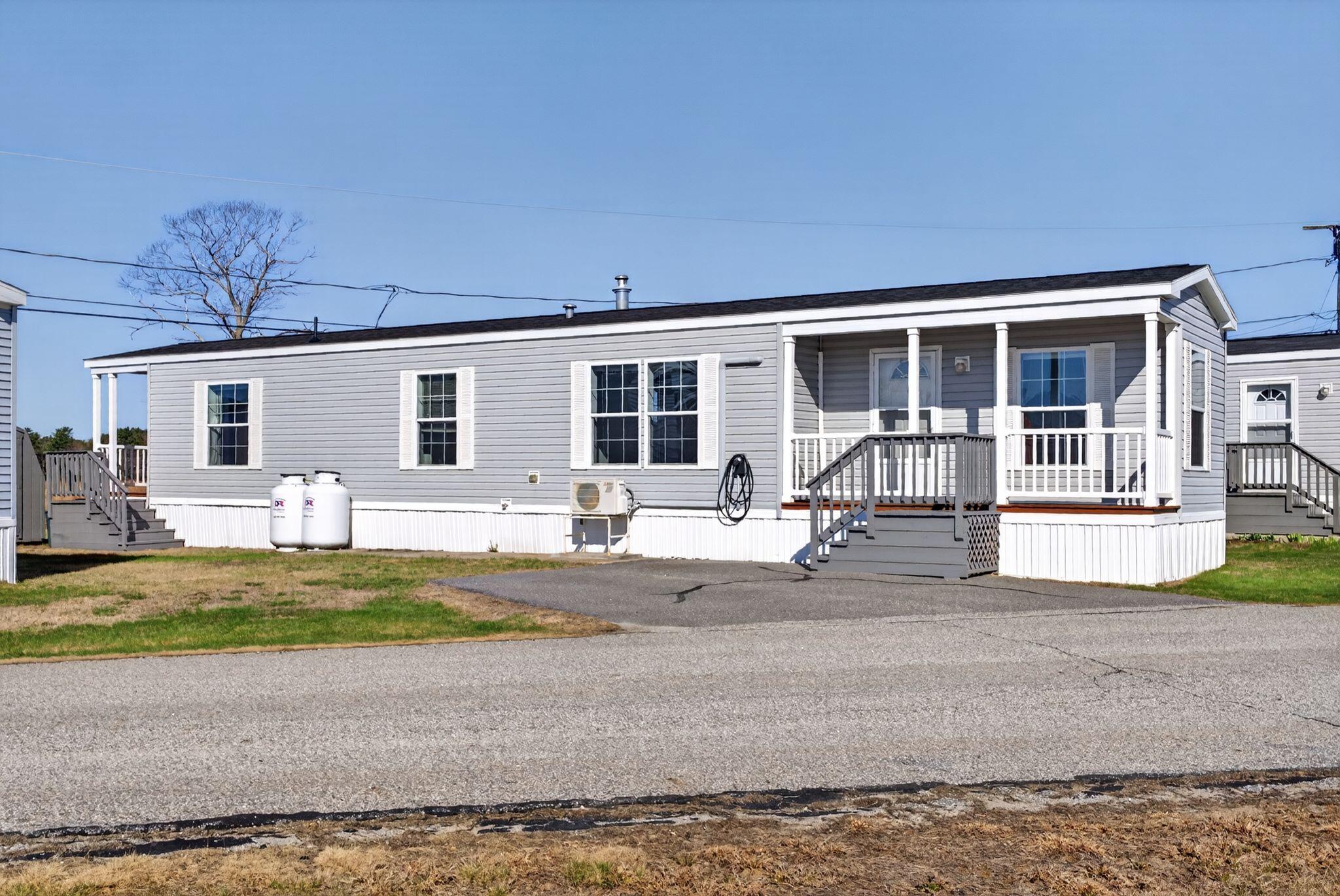 5 Locust Drive, Norway, ME, 04268