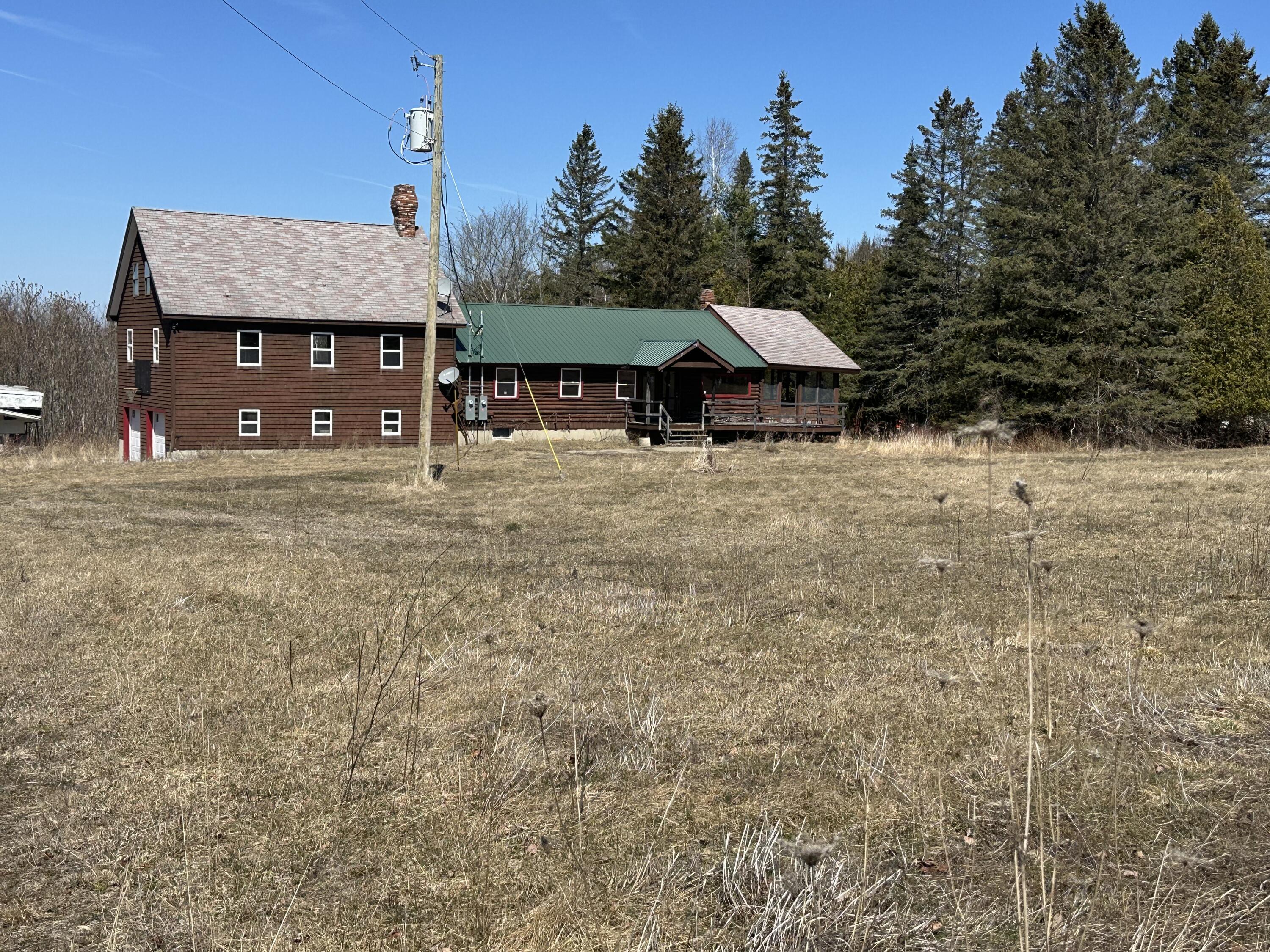 77 Connecticut Avenue, Millinocket, ME, 04462