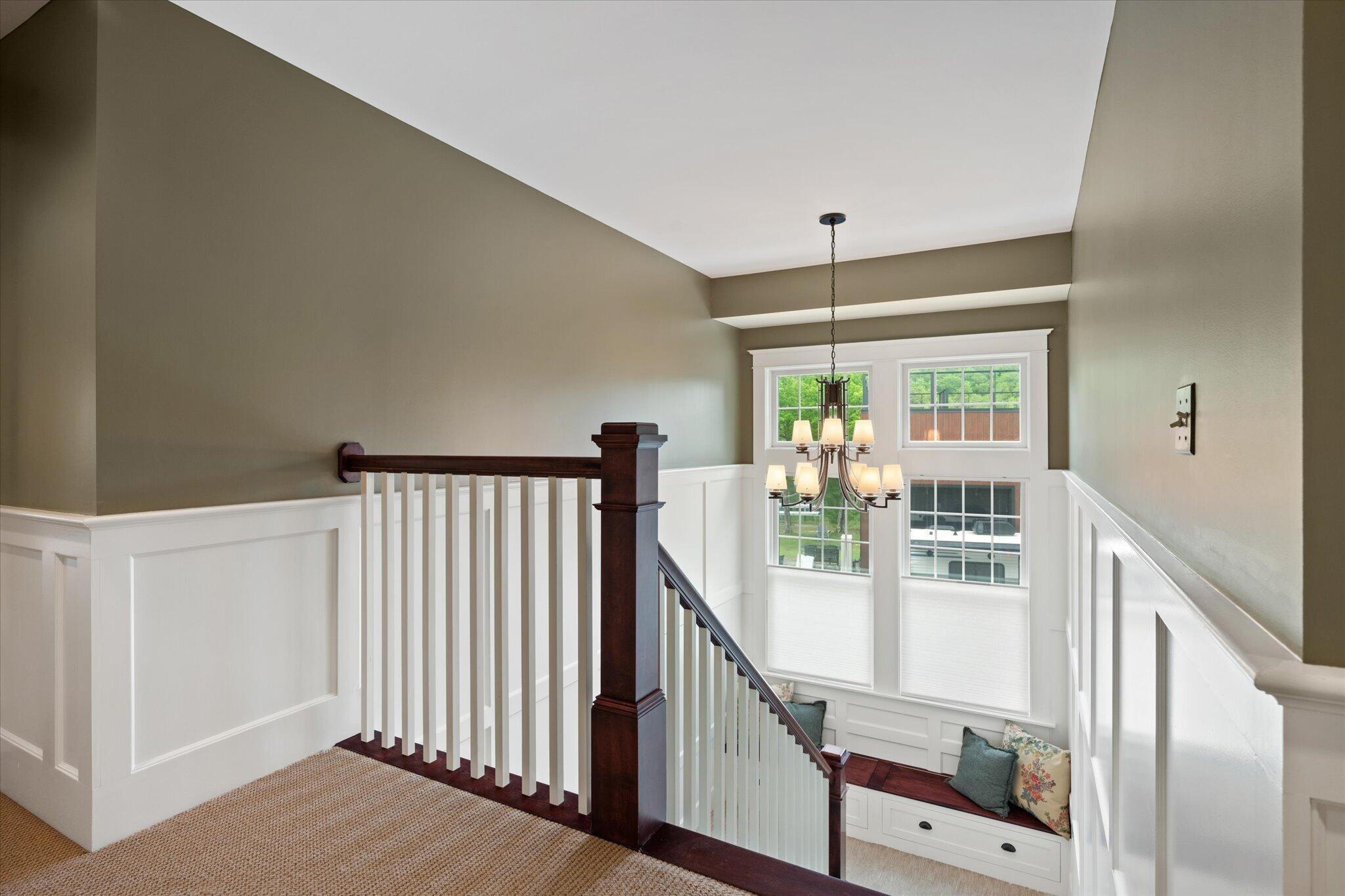 53-2nd Floor Hall