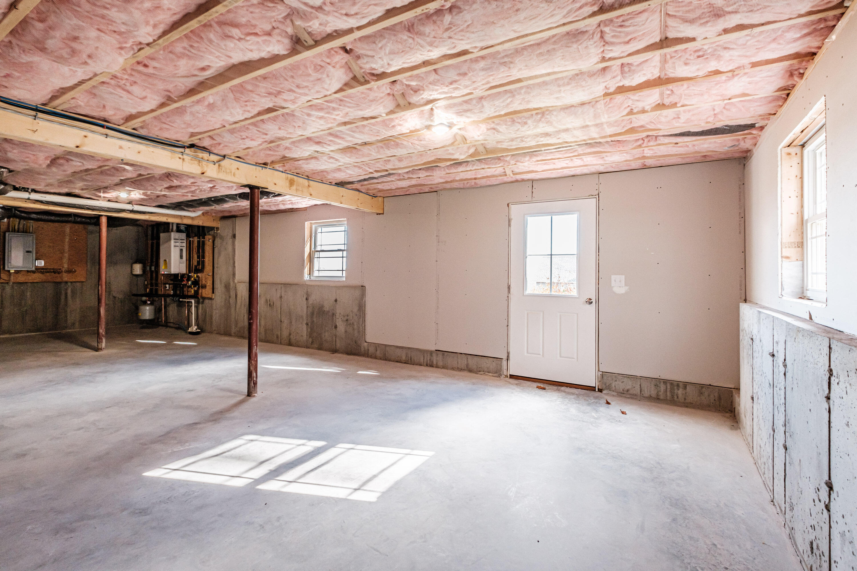 33 Woodbrey Lane, Standish, ME, 04084