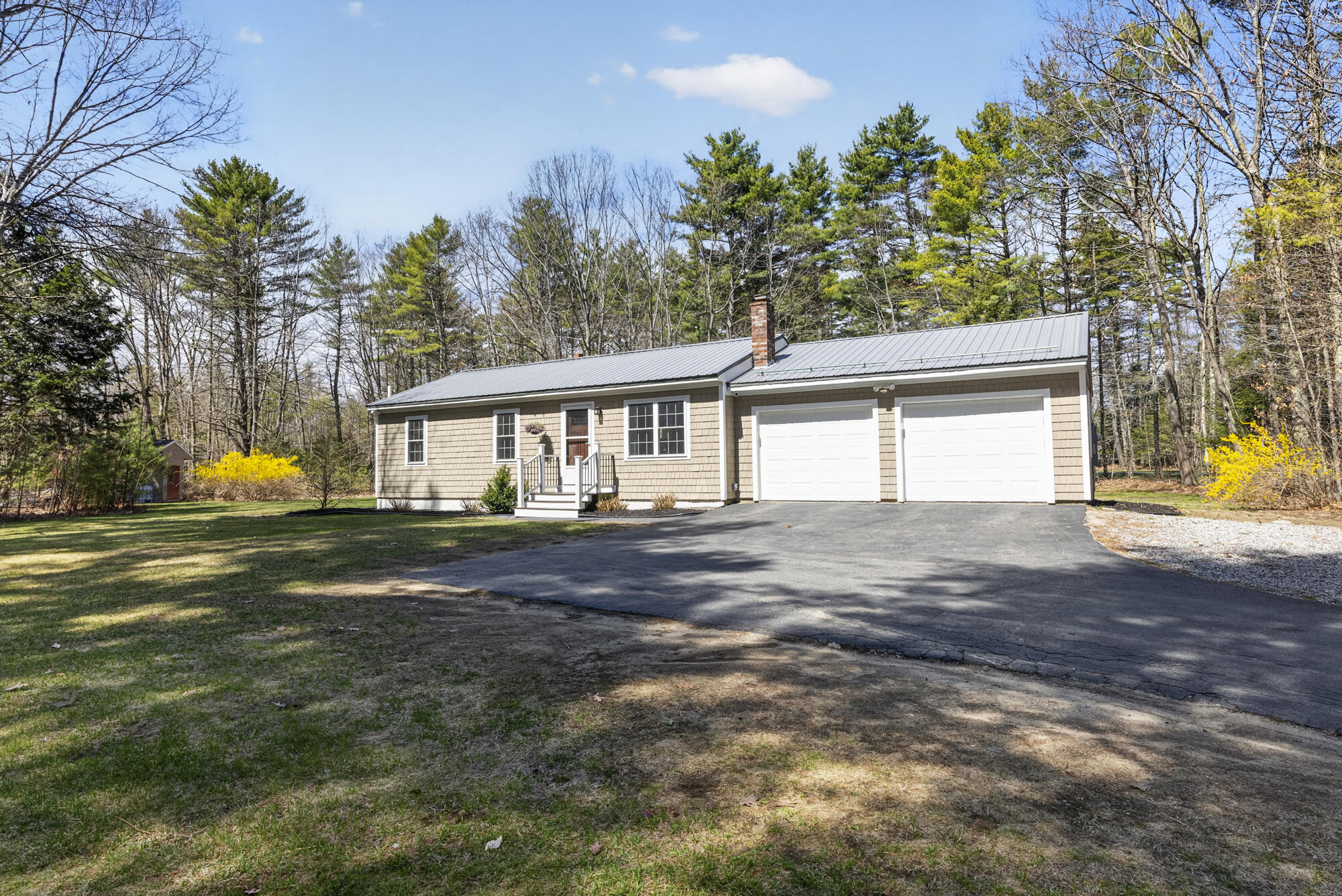 10 Standish Neck Road, Gorham, ME, 04038