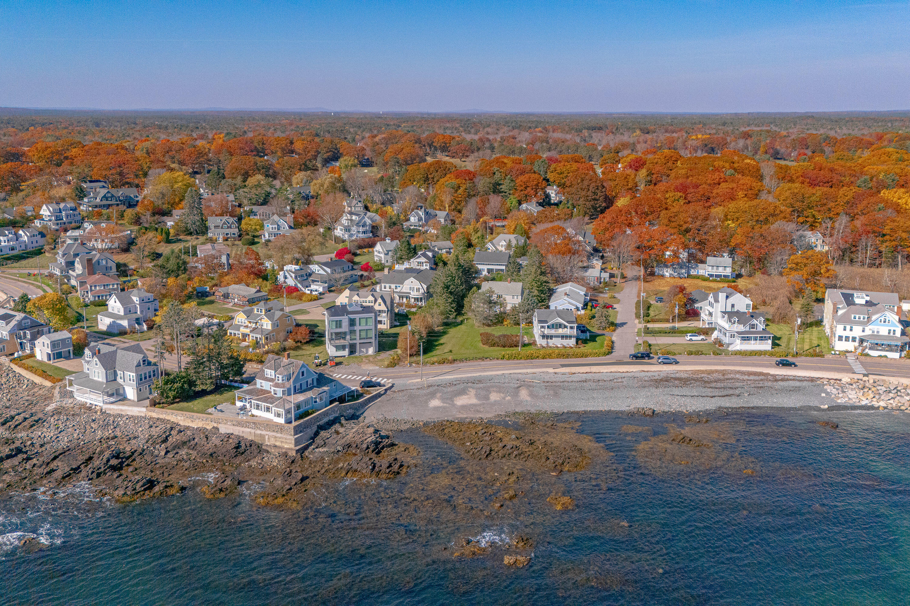 221 Beach Avenue, Kennebunk, ME, 04043