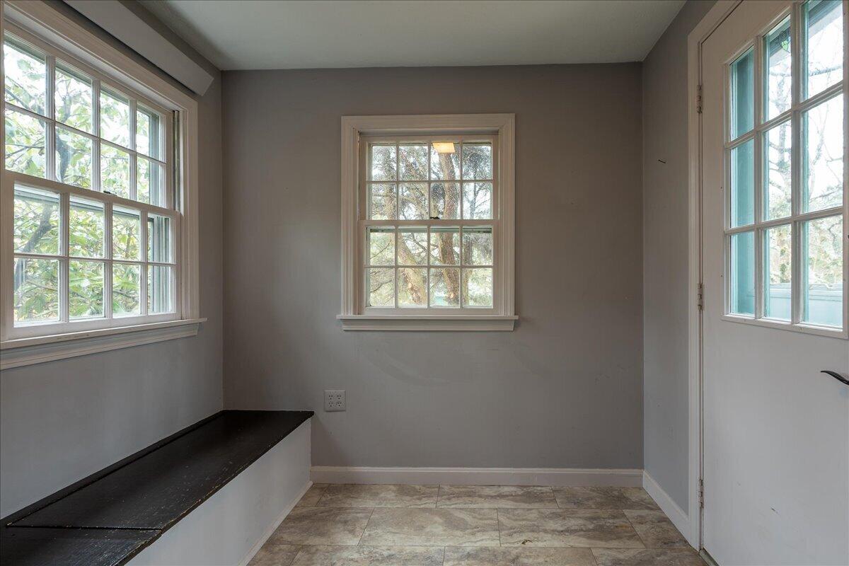 200 Mistic Avenue, Rockport, ME, 04856