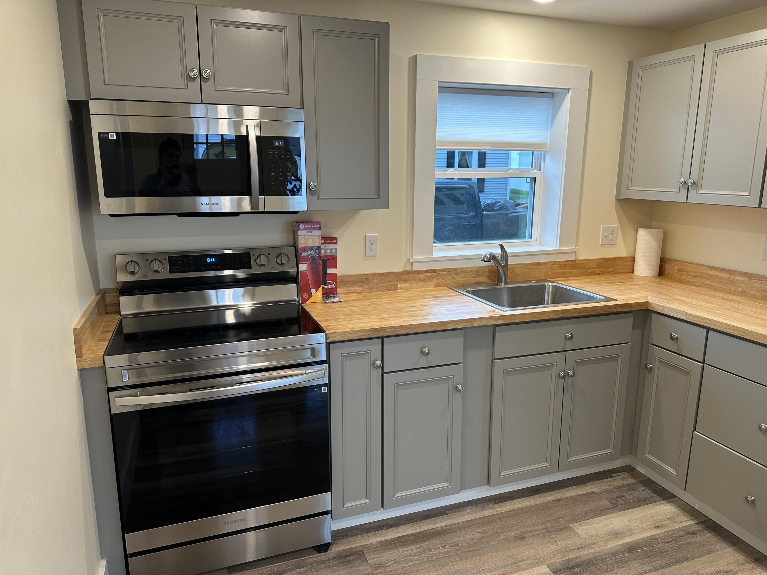 36 Grove Street, Rockland, ME, 04841