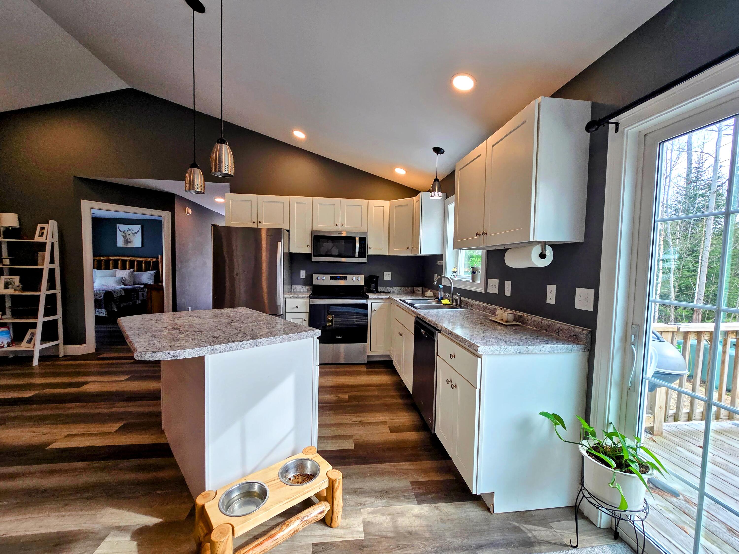 976 Park Street, Paris, ME, 04281